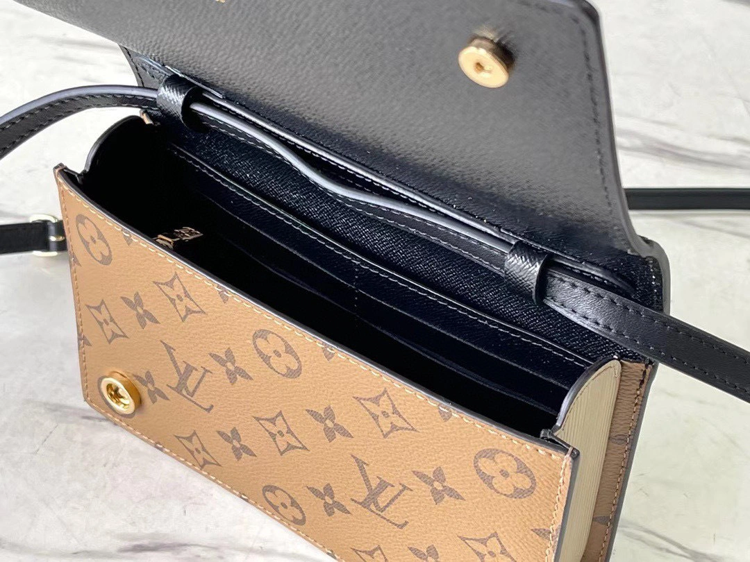 MOMO- high quality version M81830 2023 cruise book chain wallet item：B-B000L0821C