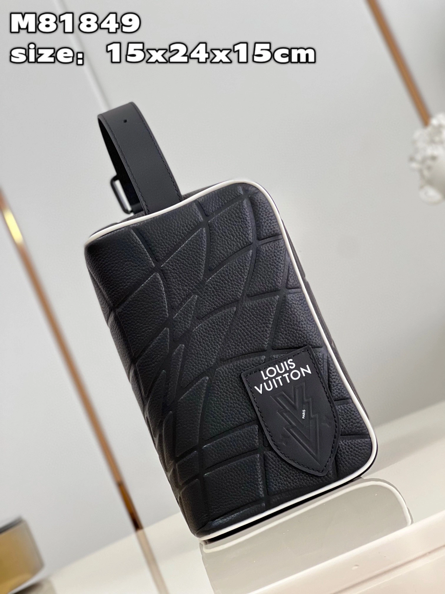 MOMO- high quality version M81849 Dopp Kit item：C-B000A1405C