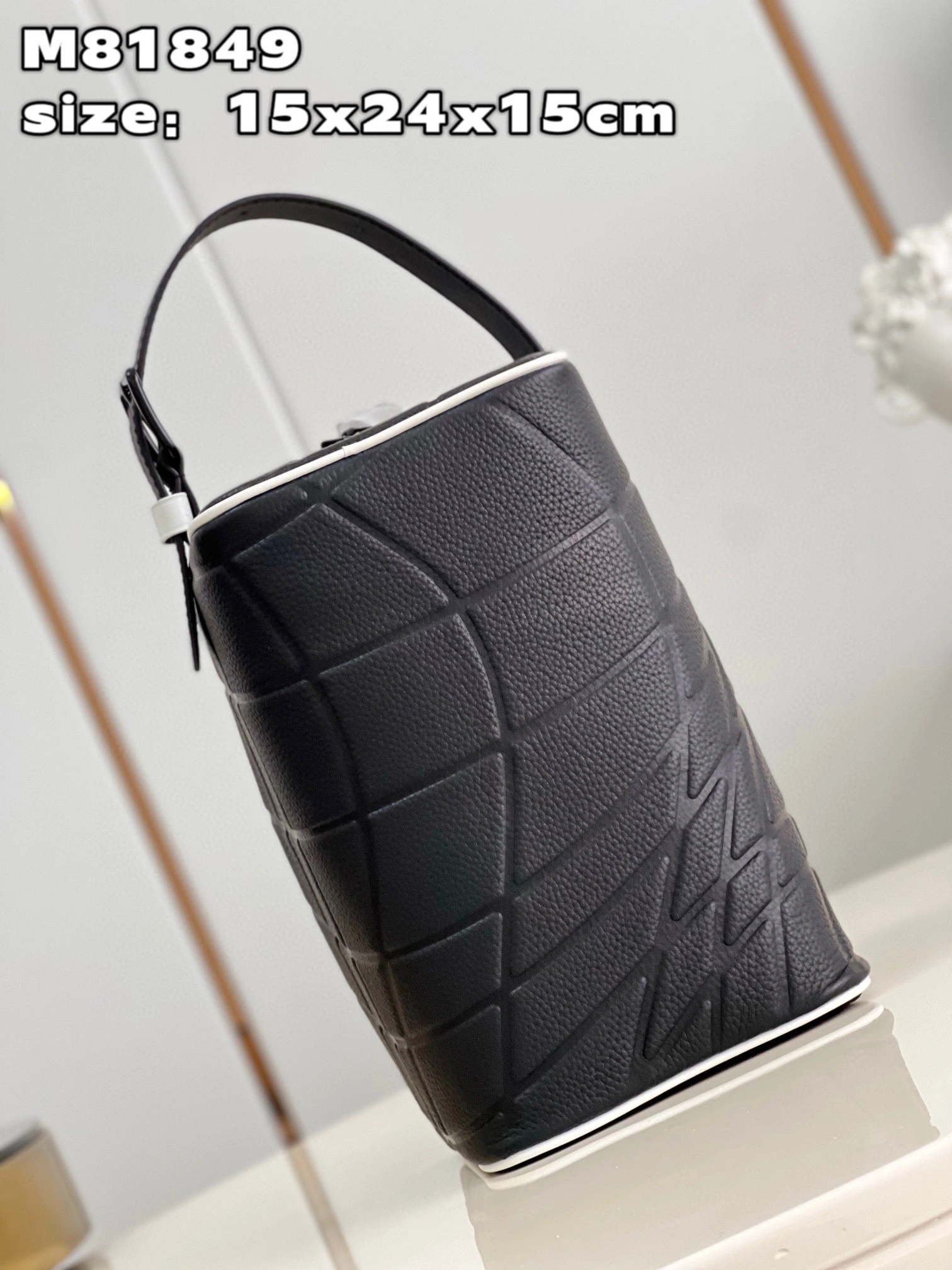 MOMO- high quality version M81849 Dopp Kit item：C-B000A1405C