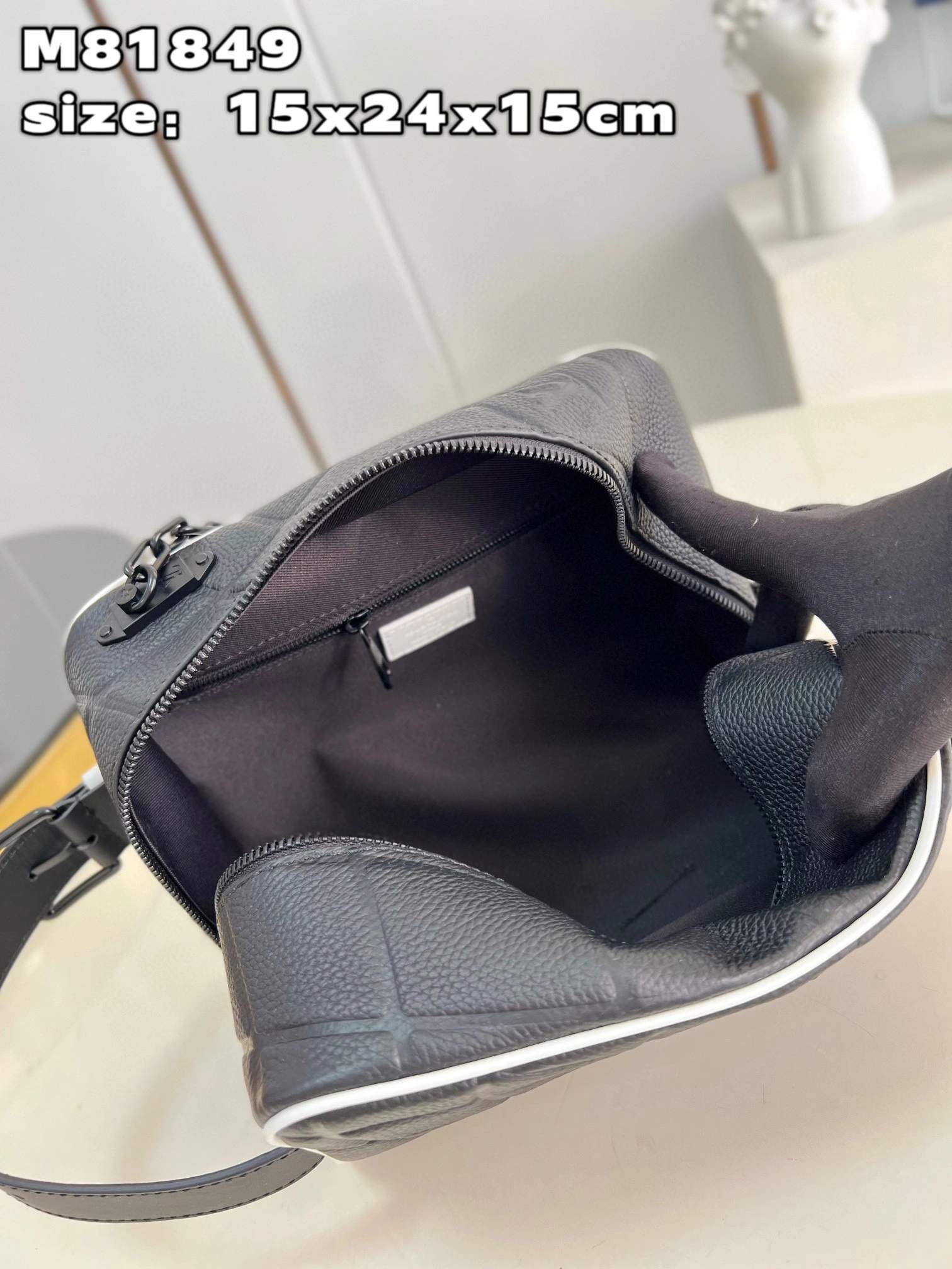 MOMO- high quality version M81849 Dopp Kit item：C-B000A1405C