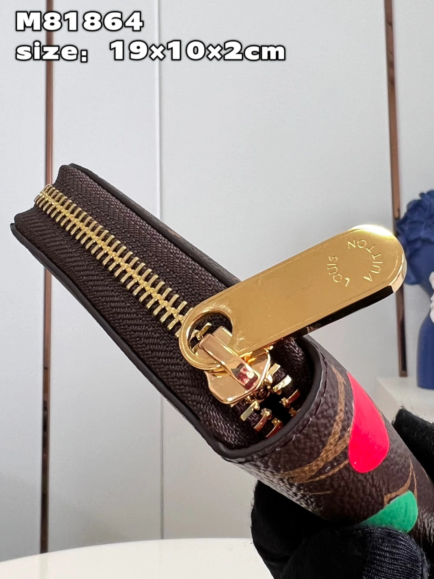 MOMO- high quality version M81864 Zippy item：C-B000C1807C