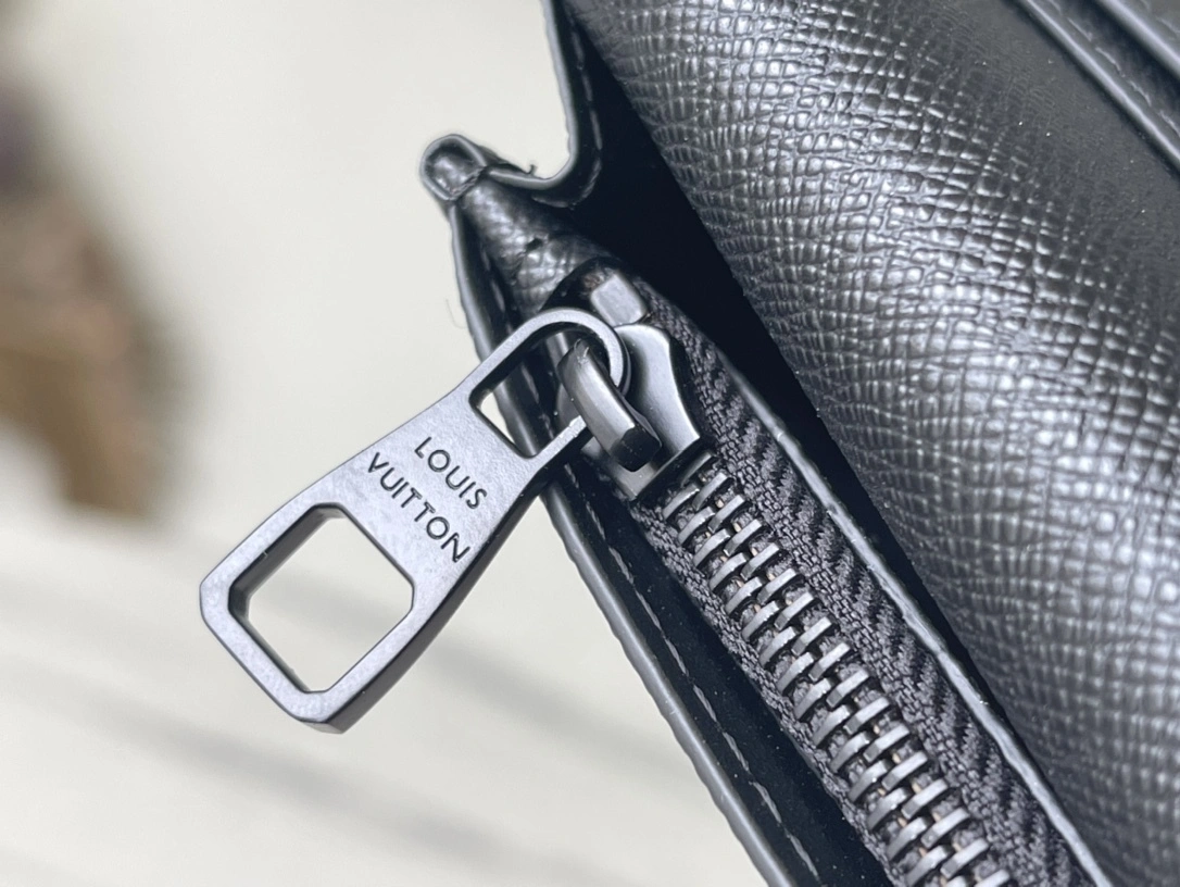 &MOMO- high quality version M81932 item：C-B000C1819C