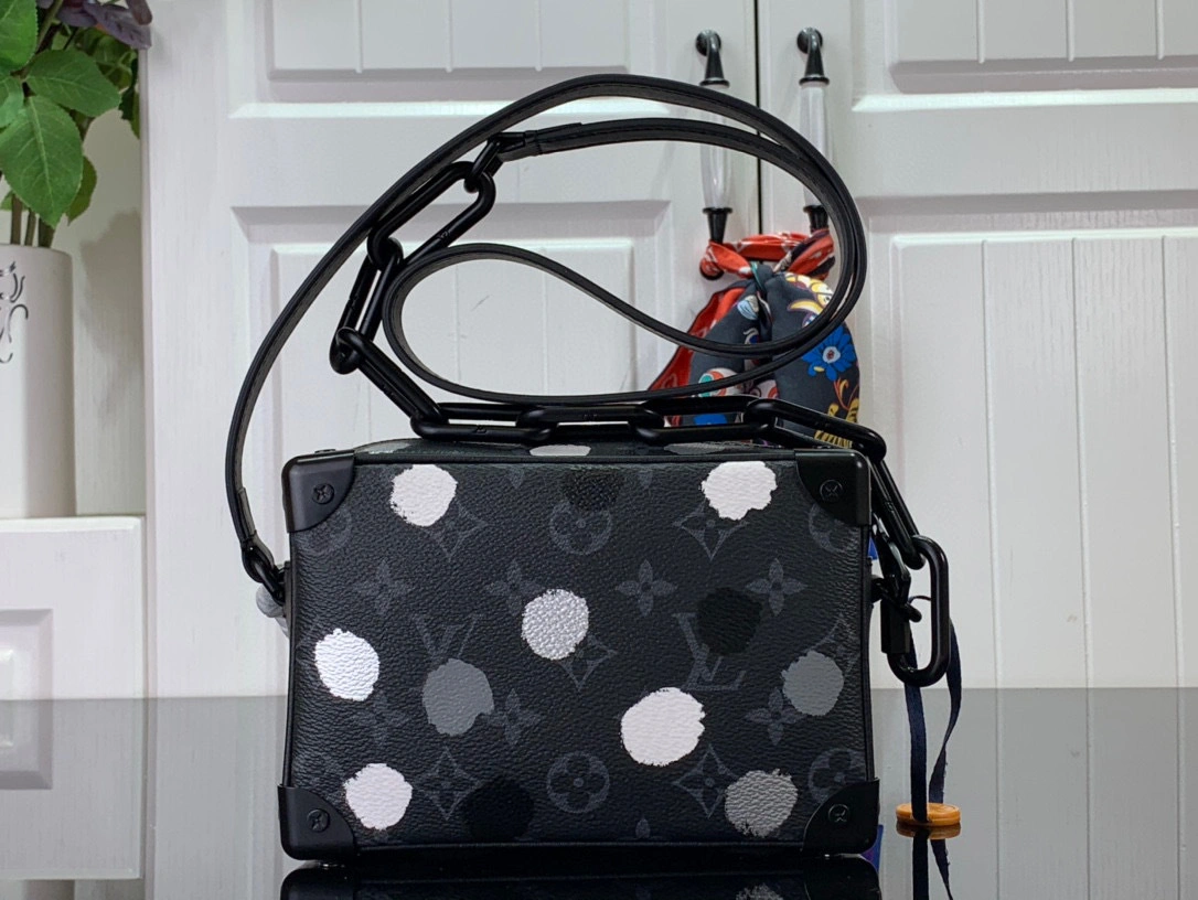 &MOMO- high quality version M81936 MINI SOFT TRUNK item：C-B174A3118C