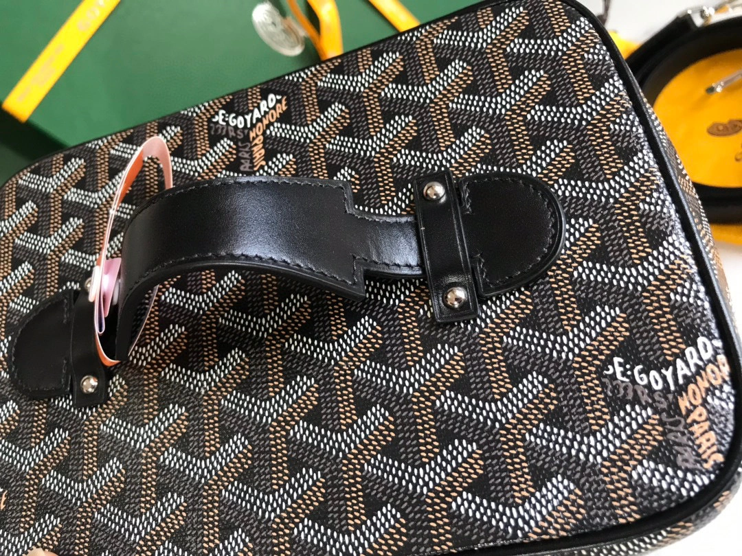 MOMO- high quality version MUSEVAPMLTY-01CL01P muse bag item：B-B063K2217C