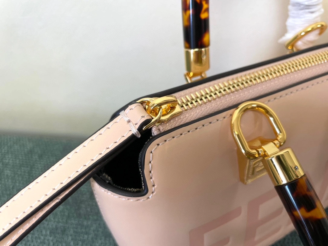 MOMO- high quality version Mini ByThe Way item：B-B063H0714C