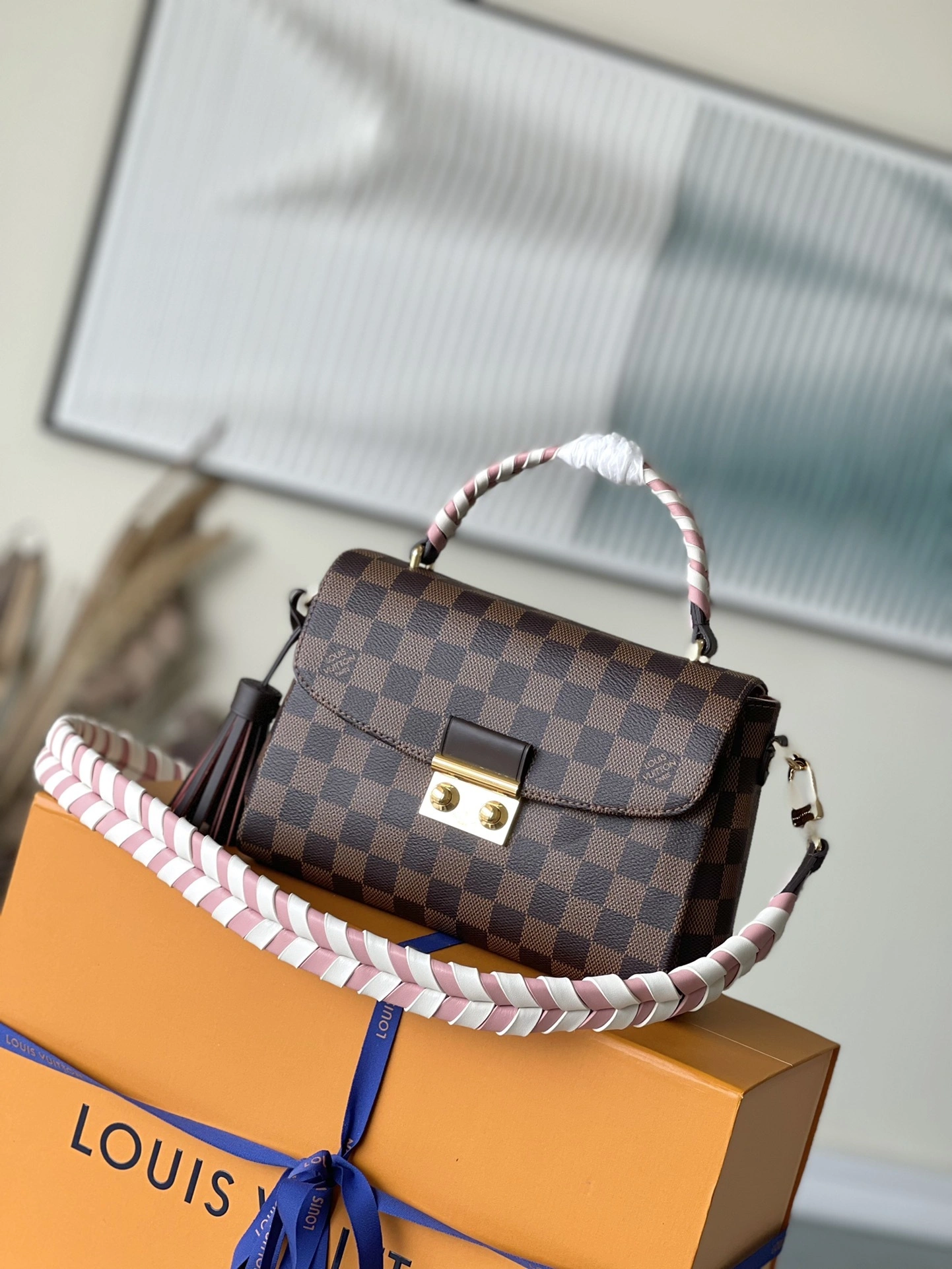 MOMO- high quality version N40451 item：C-B000C1902C
