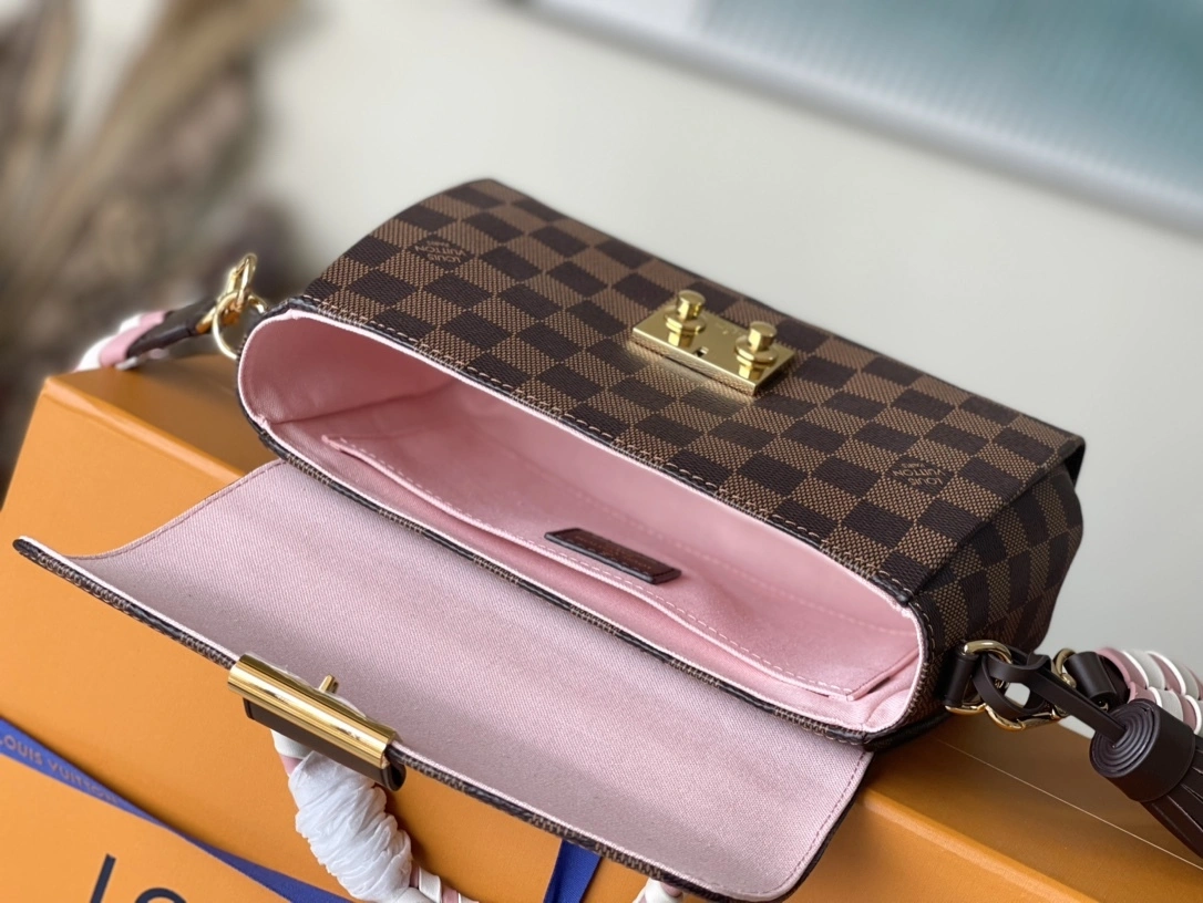 MOMO- high quality version N40451 item：C-B000C1902C