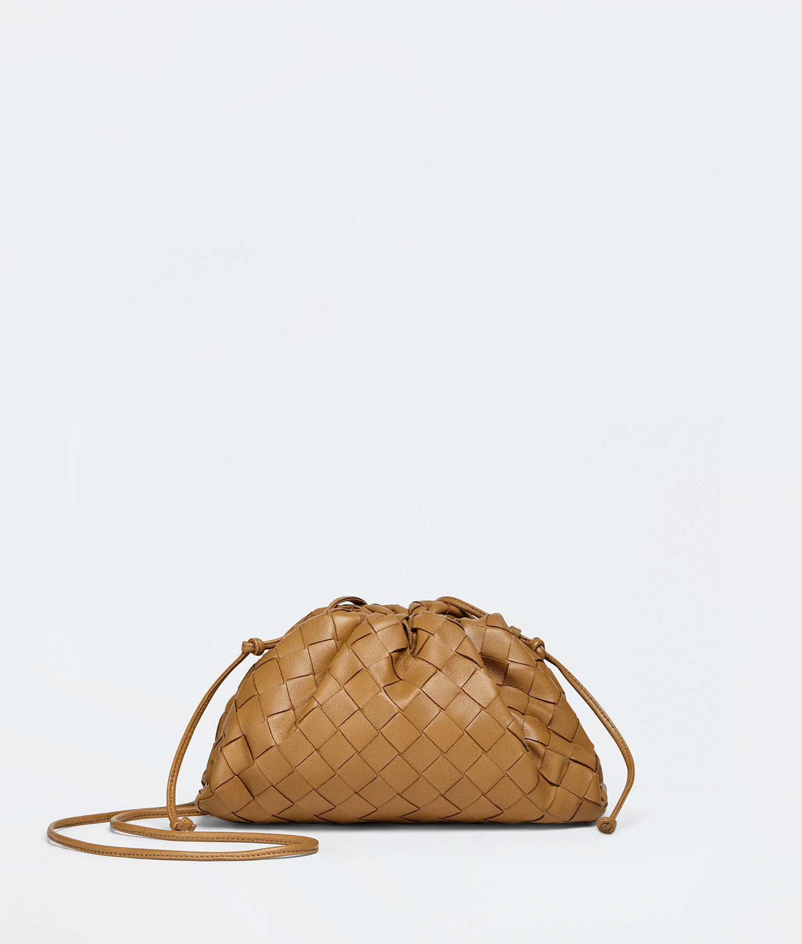 MOMO- high quality version Pouch20 item：B-B063G3019C