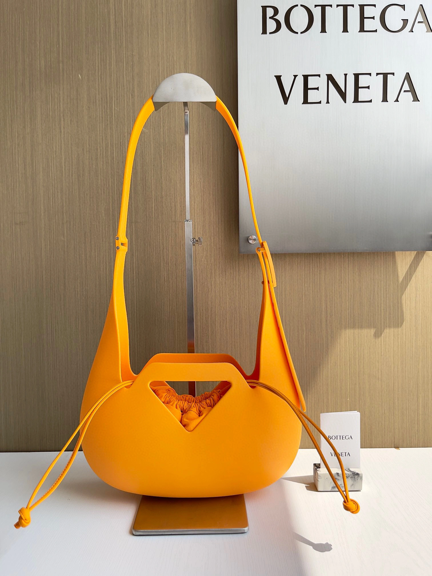 MOMO- high quality version Punch item：B-B063H1815C