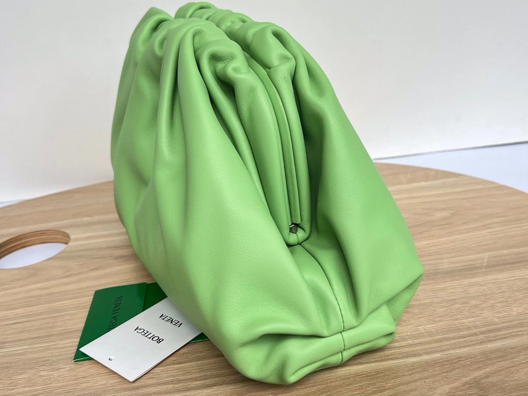 MOMO- high quality version Punch item：B-B063H1818C