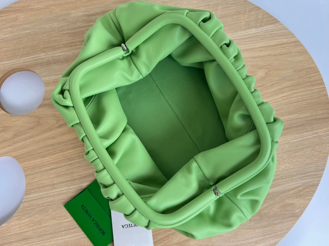 MOMO- high quality version Punch item：B-B063H1818C