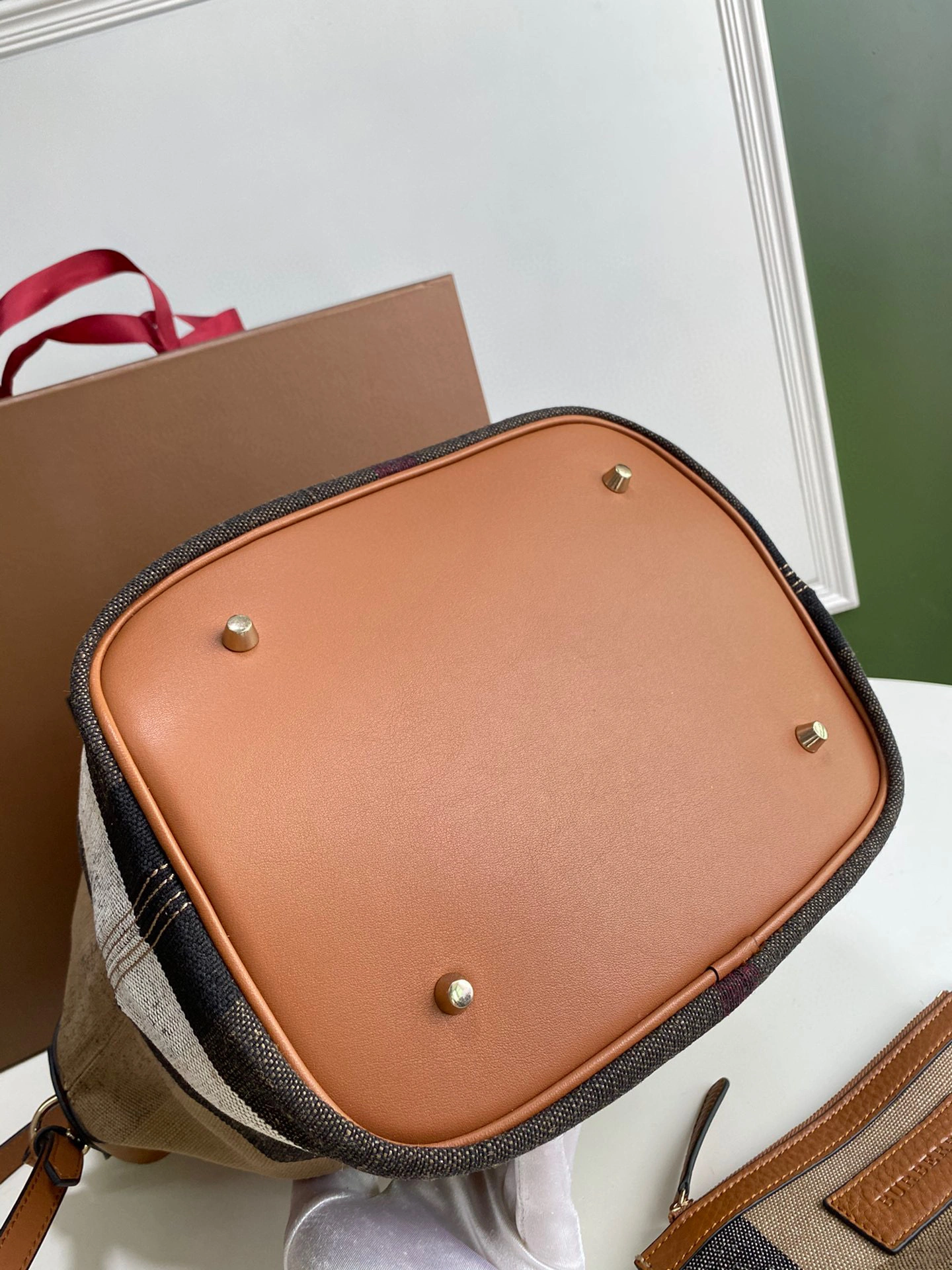 MOMO- high quality version The Ashby item：C-B000A1123C