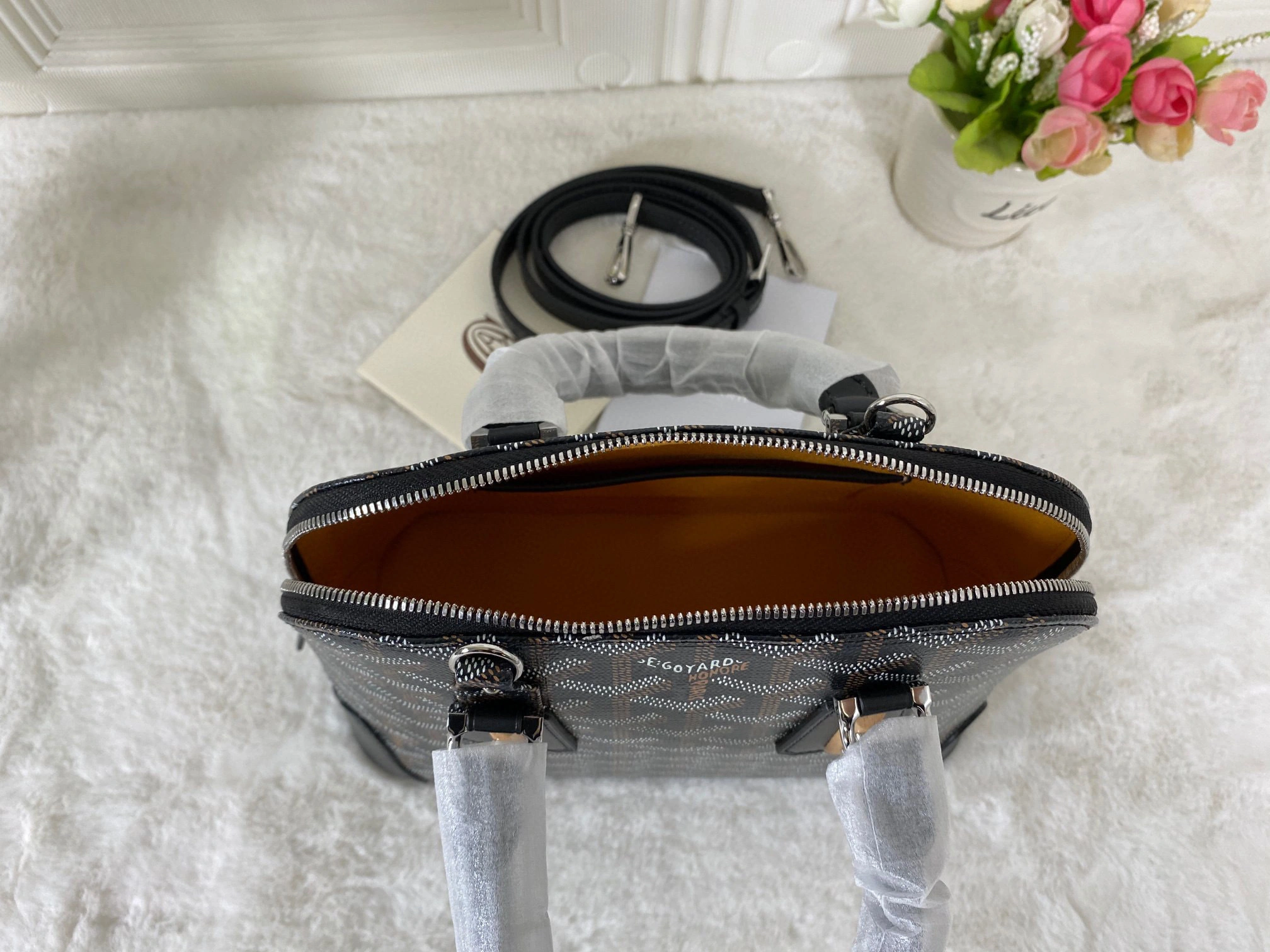 MOMO- high quality version VENDOSPMLTY-01CL01P item：B-B063K2208C