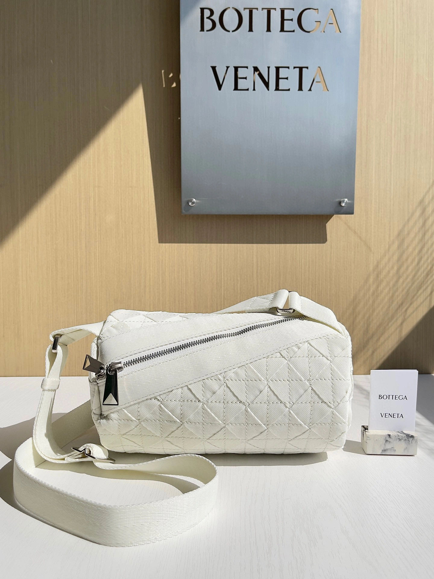 MOMO- high quality version WEBBING item：B-B009H0314C