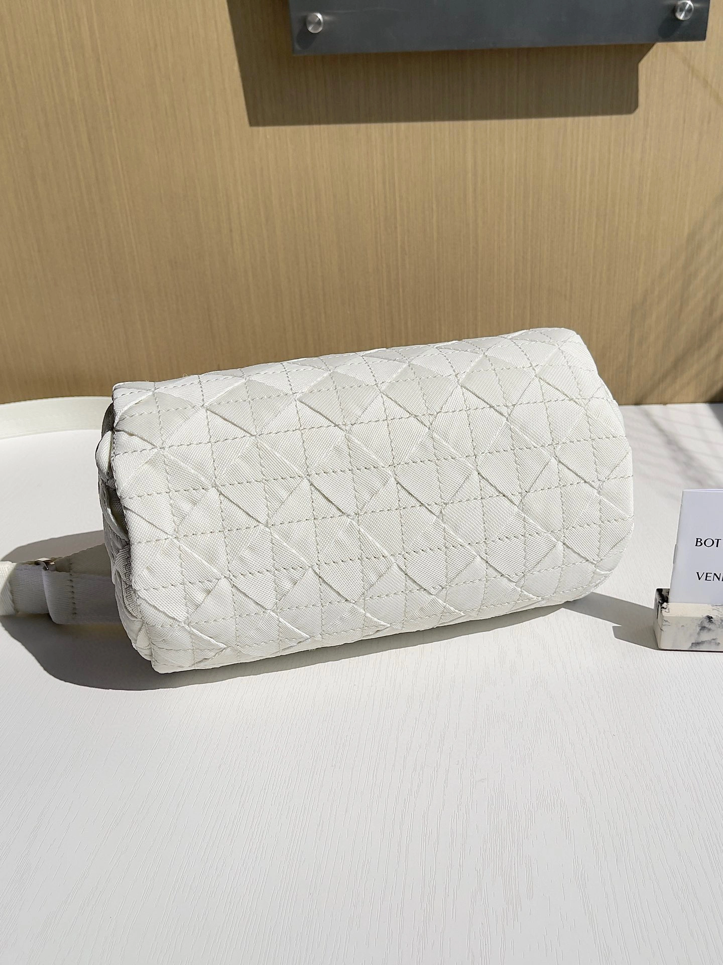 MOMO- high quality version WEBBING item：B-B009H0314C