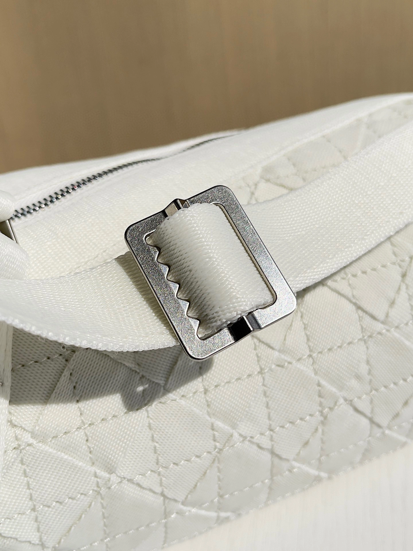 MOMO- high quality version WEBBING item：B-B009H0314C