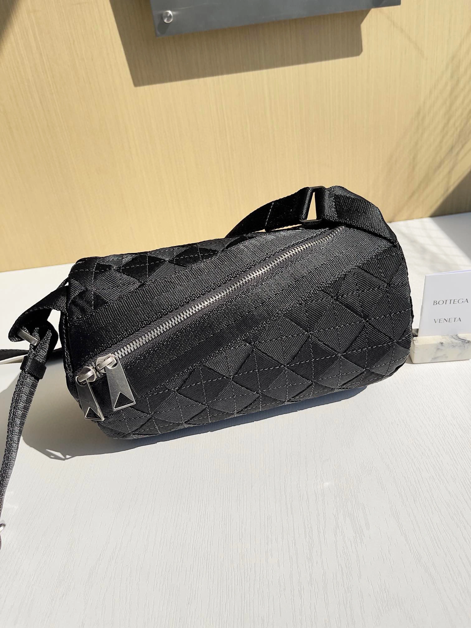 MOMO- high quality version WEBBING item：B-B009H0315C
