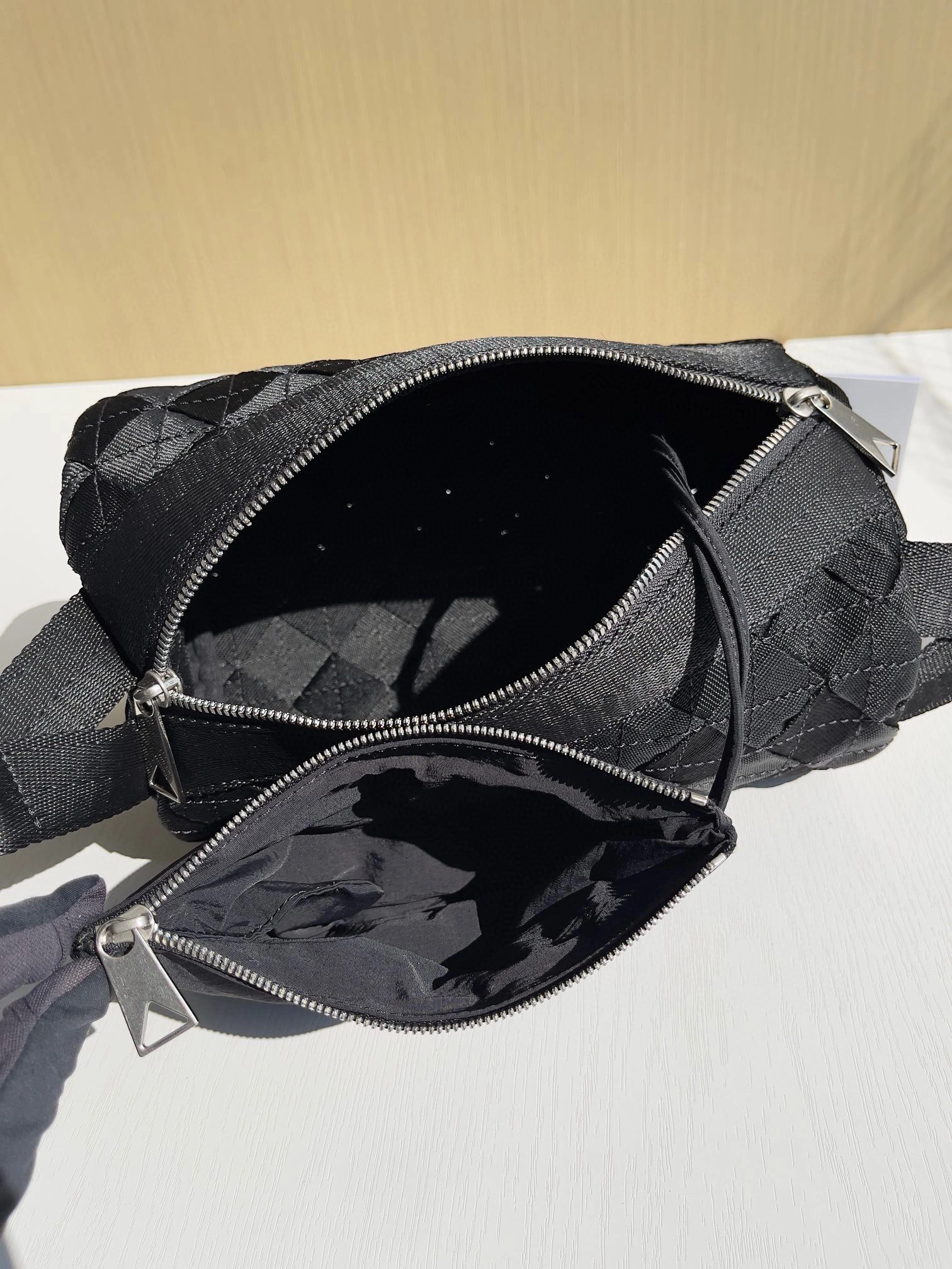 MOMO- high quality version WEBBING item：B-B009H0315C