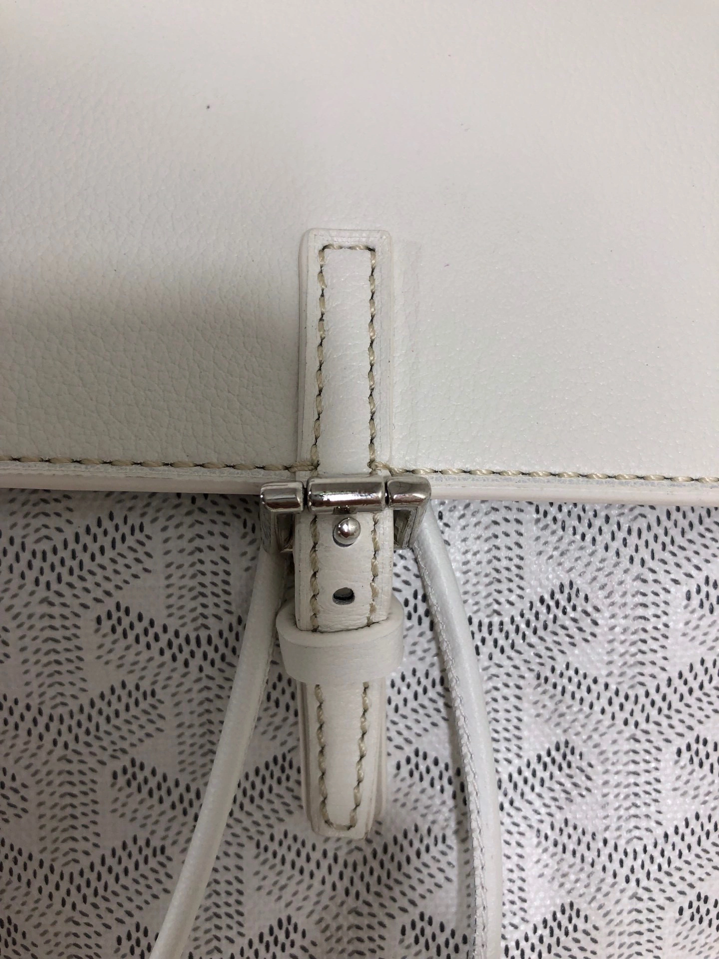 MOMO- high quality version cowhide item：B-B063H0340C