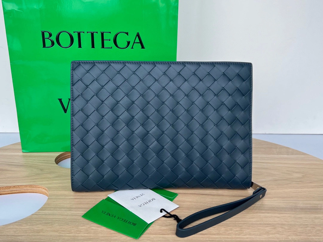 MOMO- high quality version cowhide item：B-B063K1023C