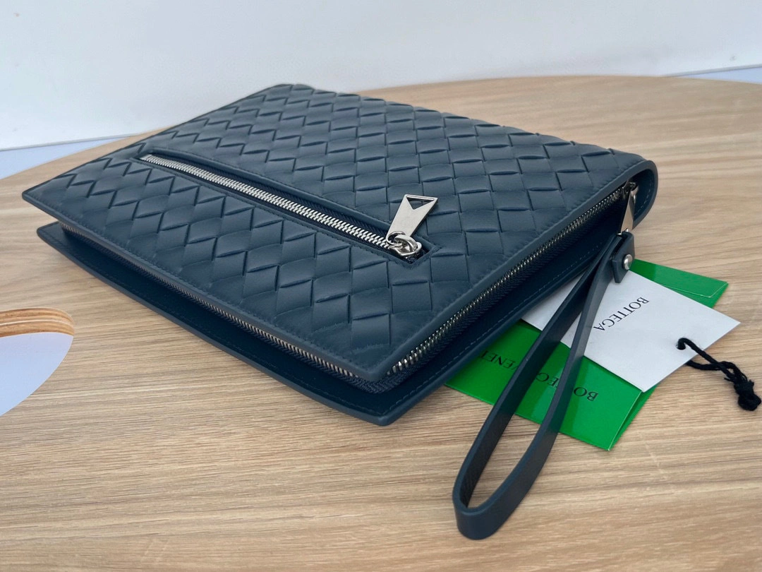 MOMO- high quality version cowhide item：B-B063K1023C