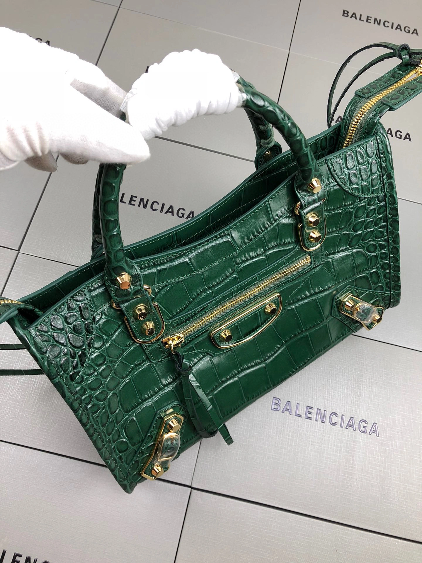 MOMO--high quality version item : 202B62K2739-3