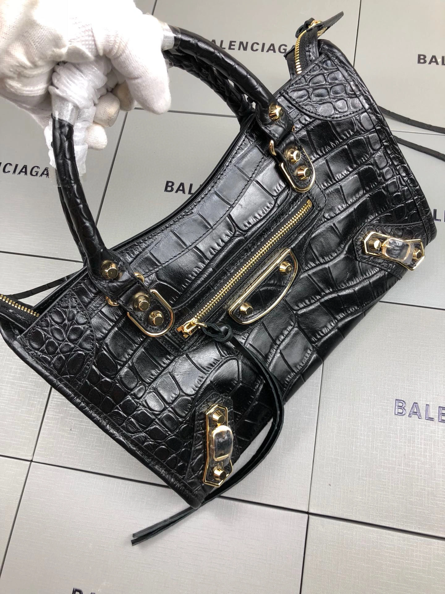 MOMO--high quality version item : 202B62K2739-3