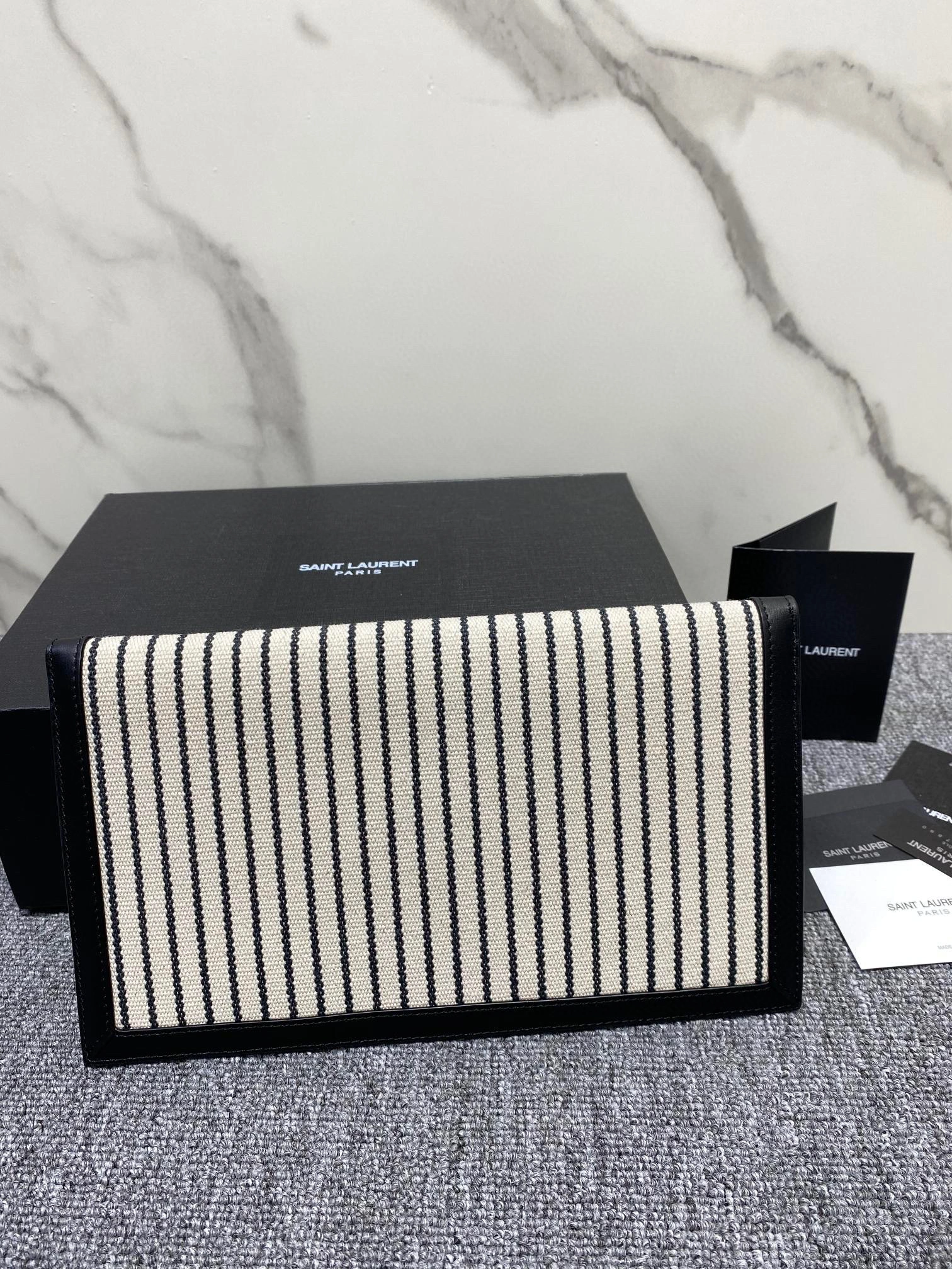 MOMO- high quality version item：B-B000G2928C
