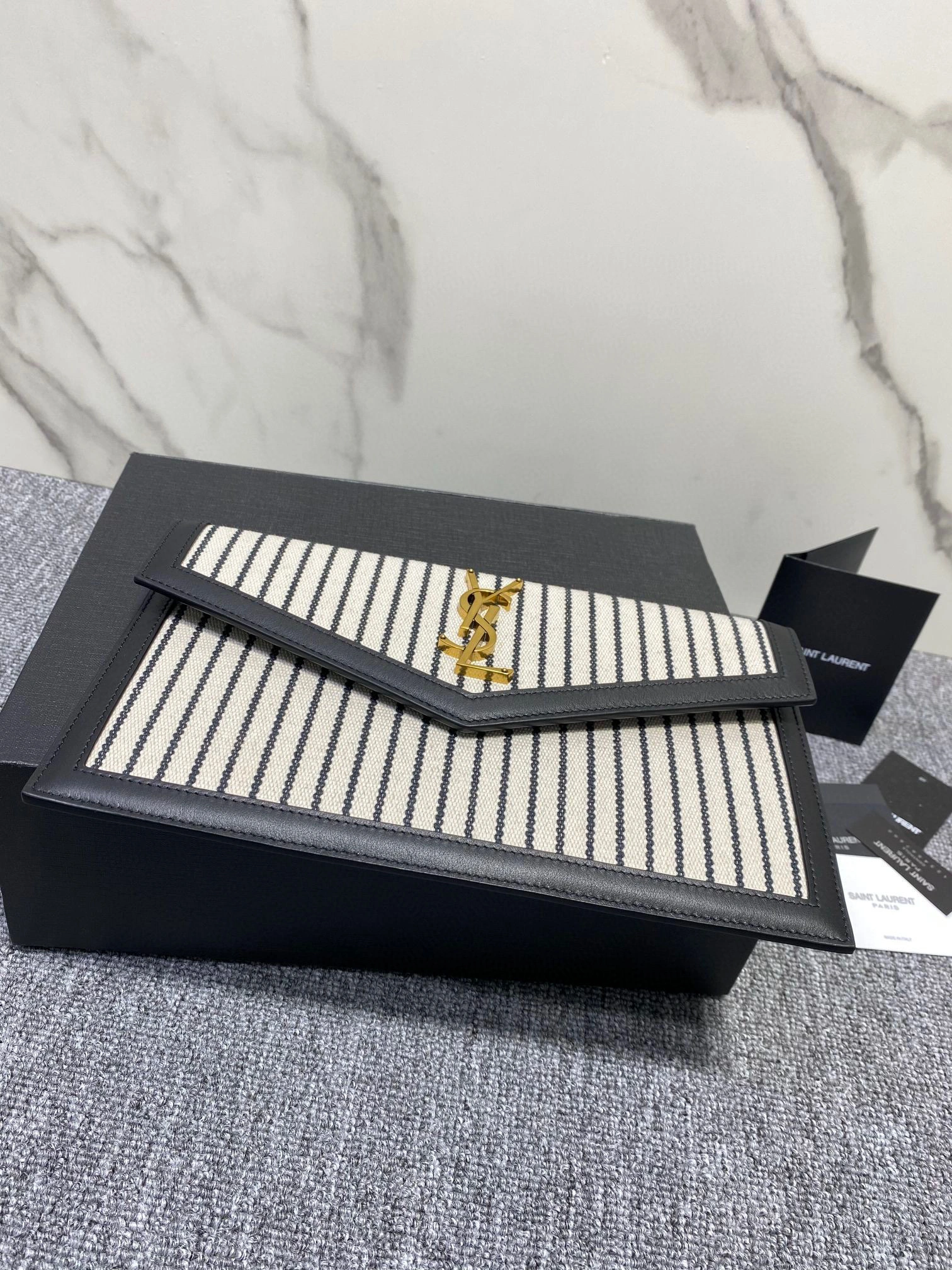 MOMO- high quality version item：B-B000G2928C