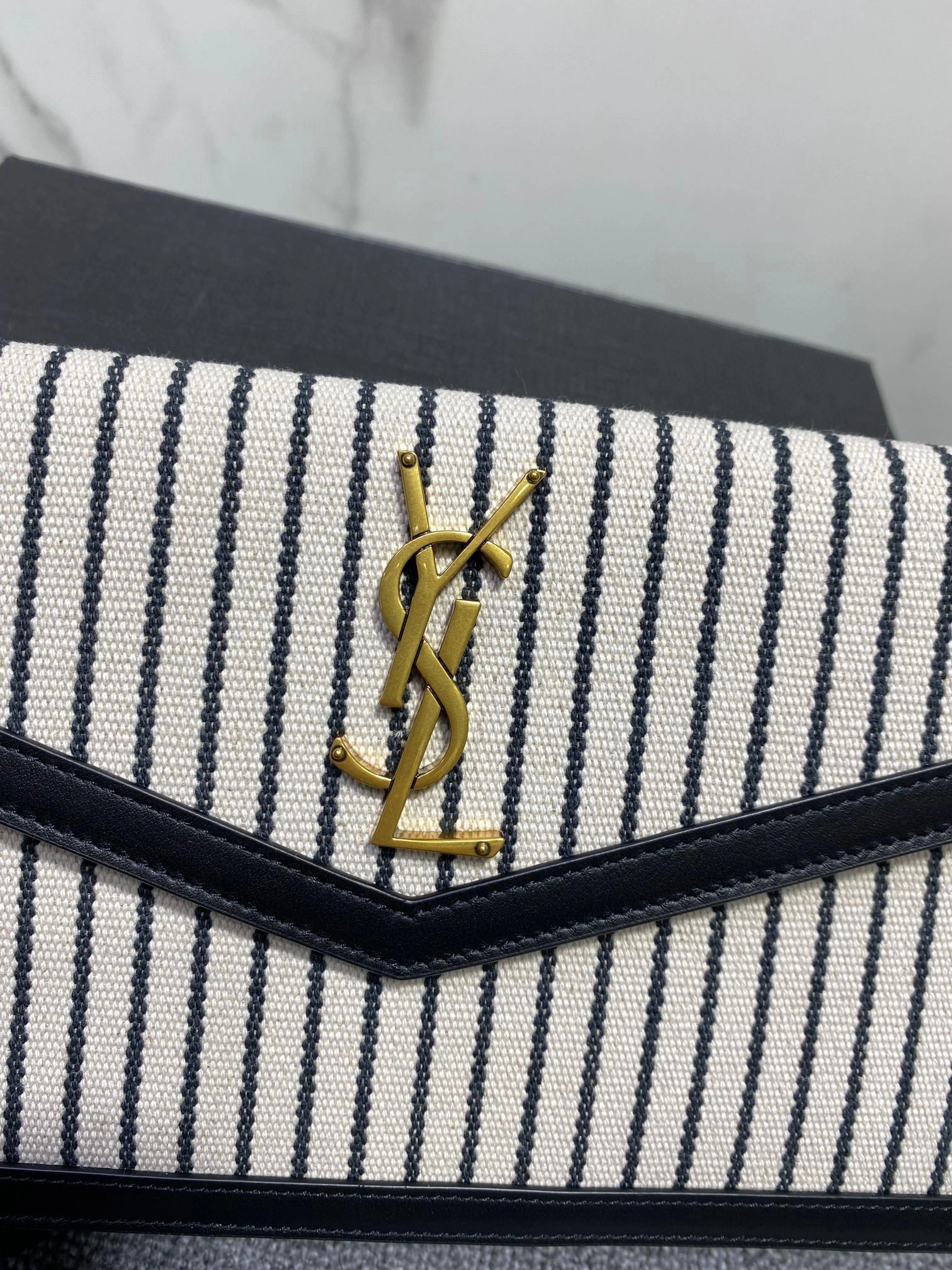 MOMO- high quality version item：B-B000G2928C