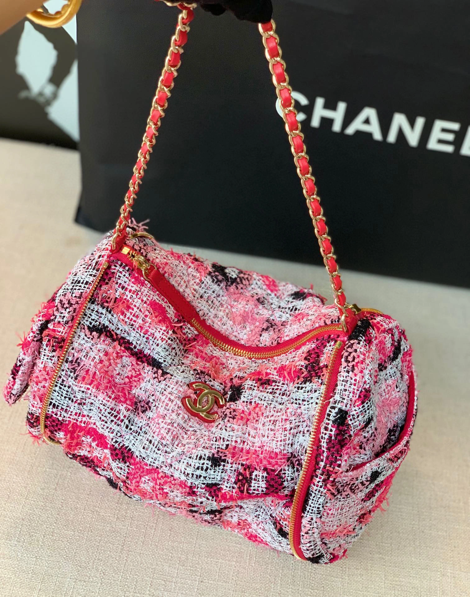 MOMO- high quality version item：B-B000L0604C