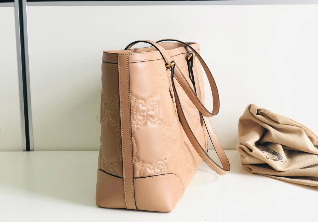 MOMO- high quality version item：B-B063G2303C