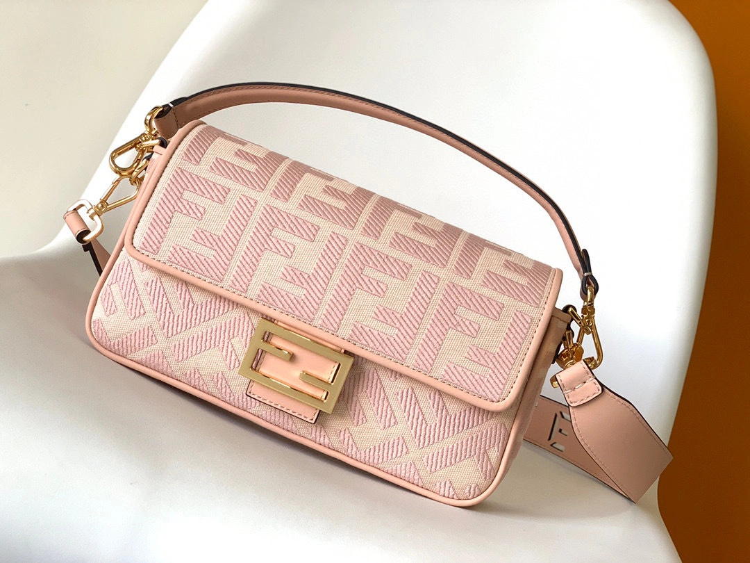 MOMO- high quality version item：C-B000B0209C