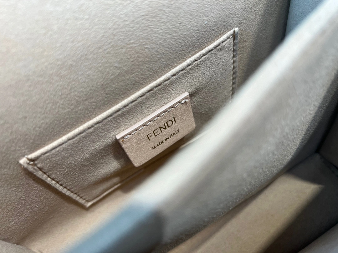 MOMO- high quality version item：C-B000B0210C