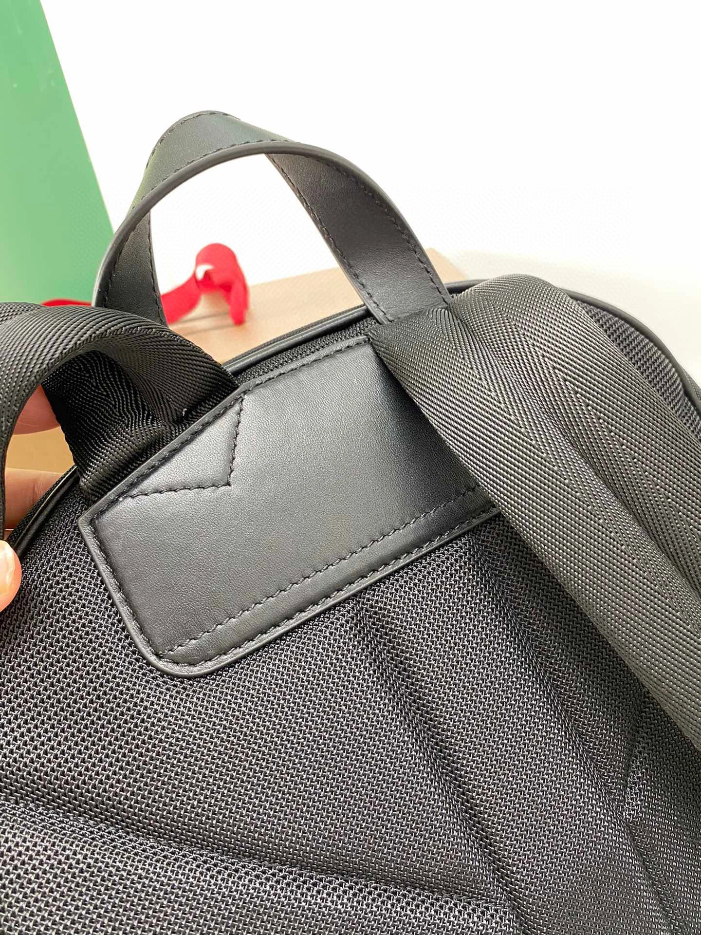 MOMO- high quality version nylon item：B-B278I1621C