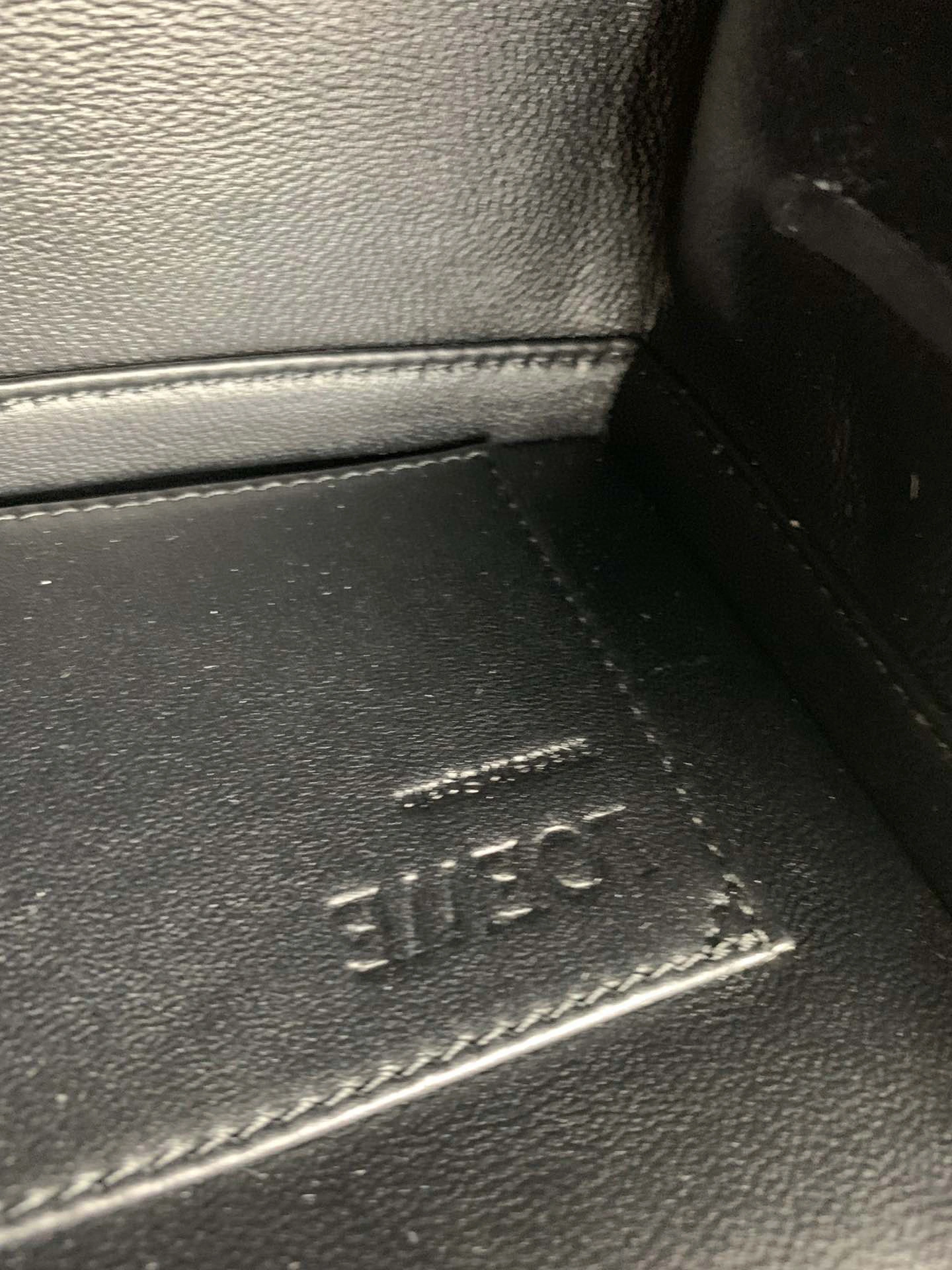 MOMO- high quality version postal calfskin item：B-B063G3022C