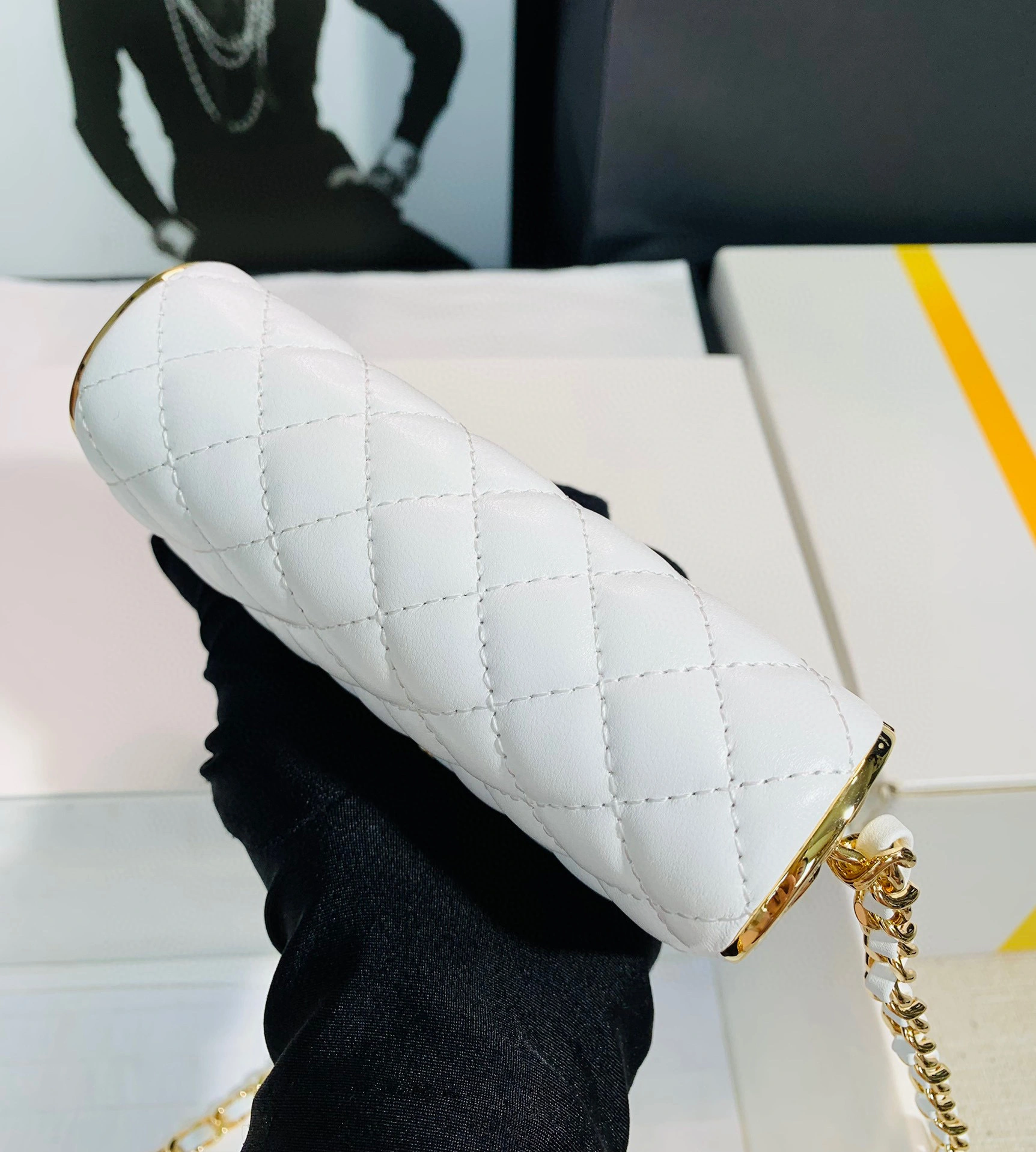 MOMO- high quality version sheephide item：B-B000H2820C