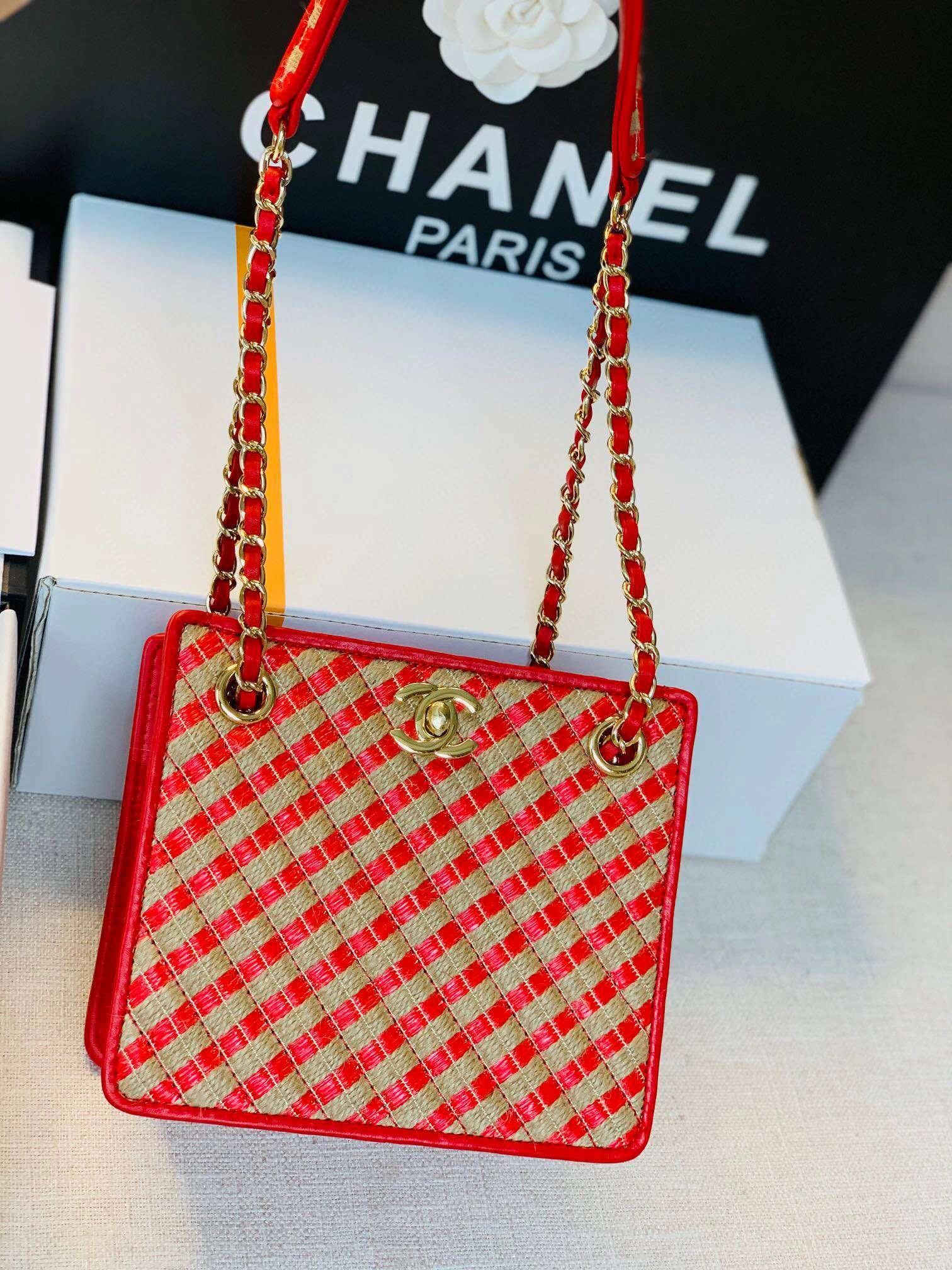 MOMO--item : 321B88D1403