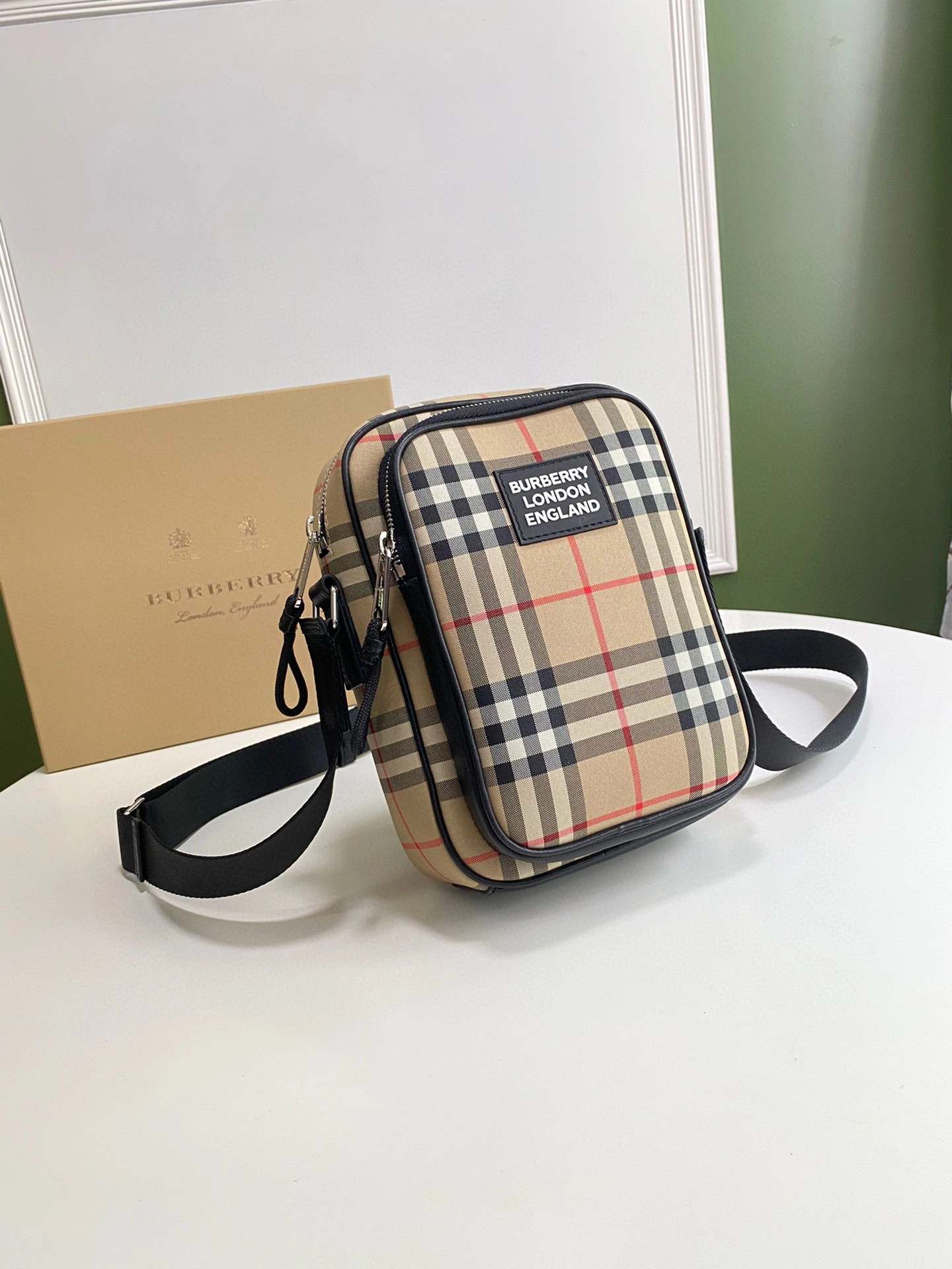 MOMO- item : A-B278L0119
