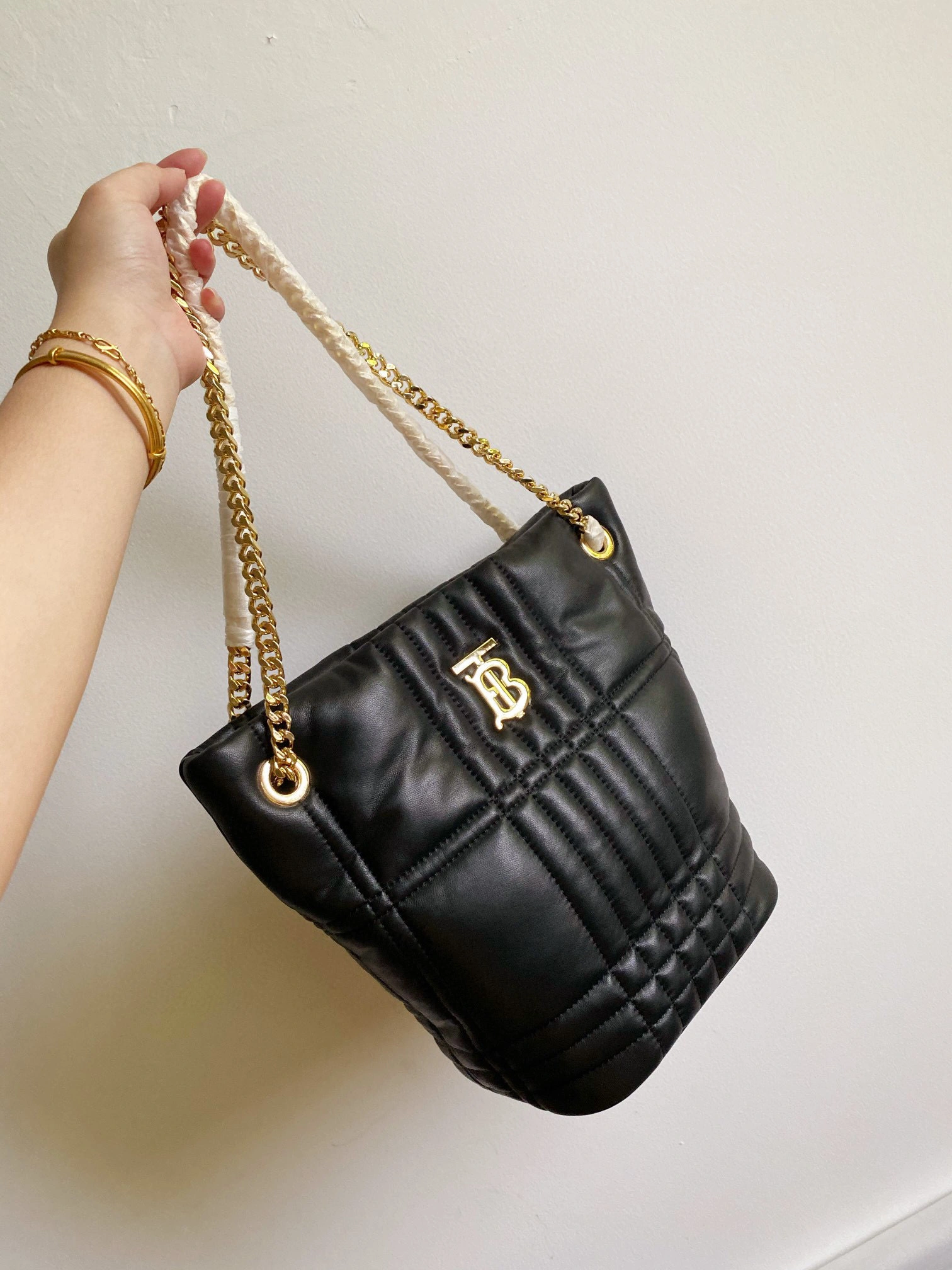 MOMO- item : A-B278L0126