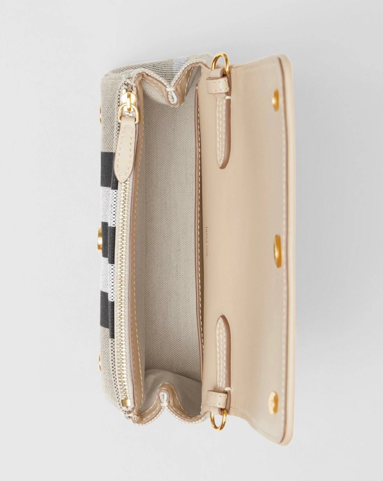 MOMO- item : A-B278L0138