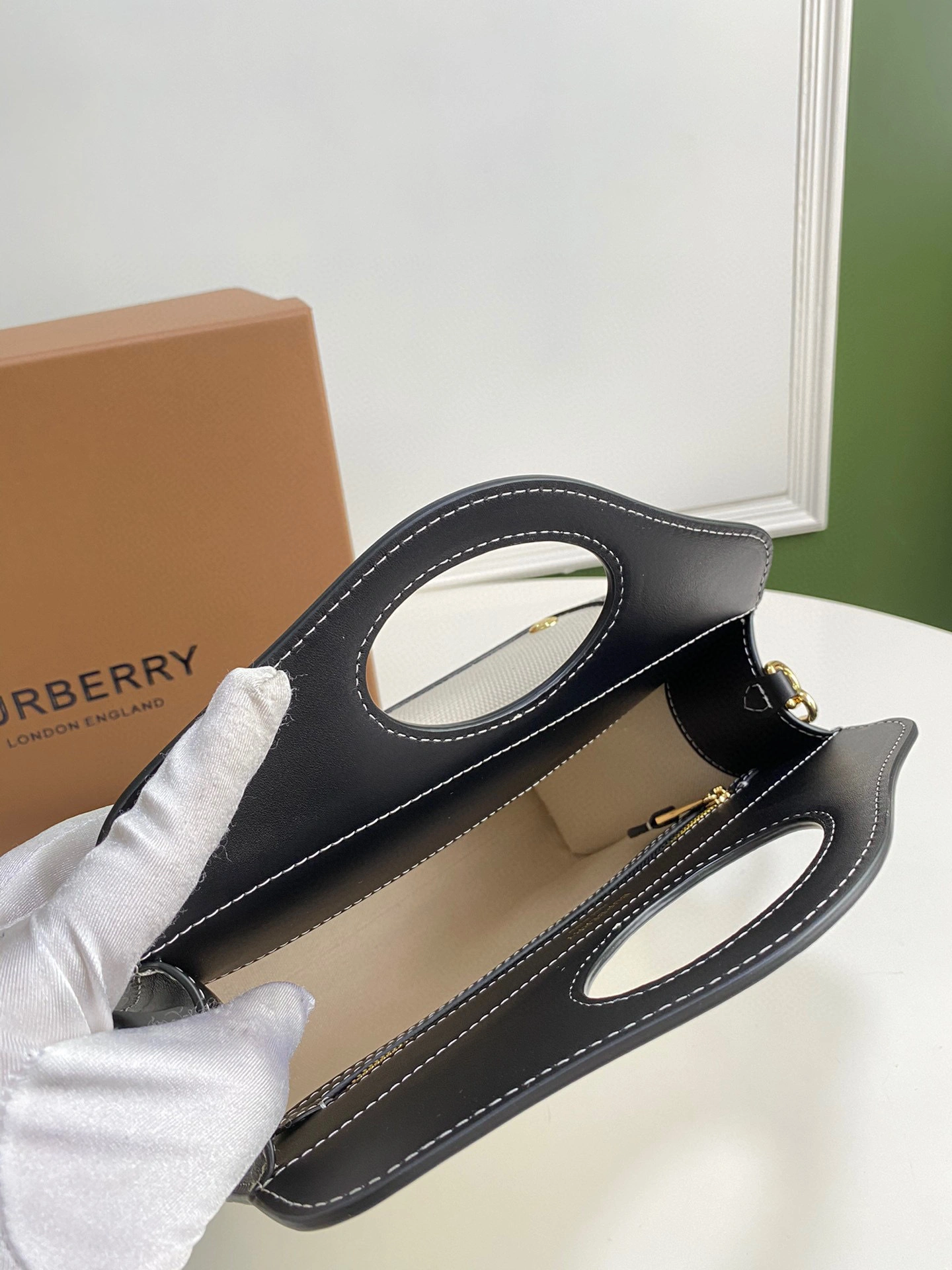 MOMO- item : A-B278L0140