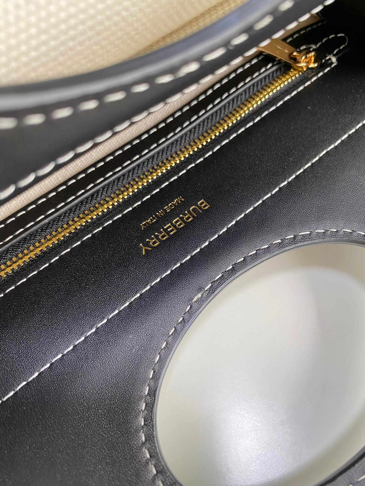 MOMO- item : A-B278L0140