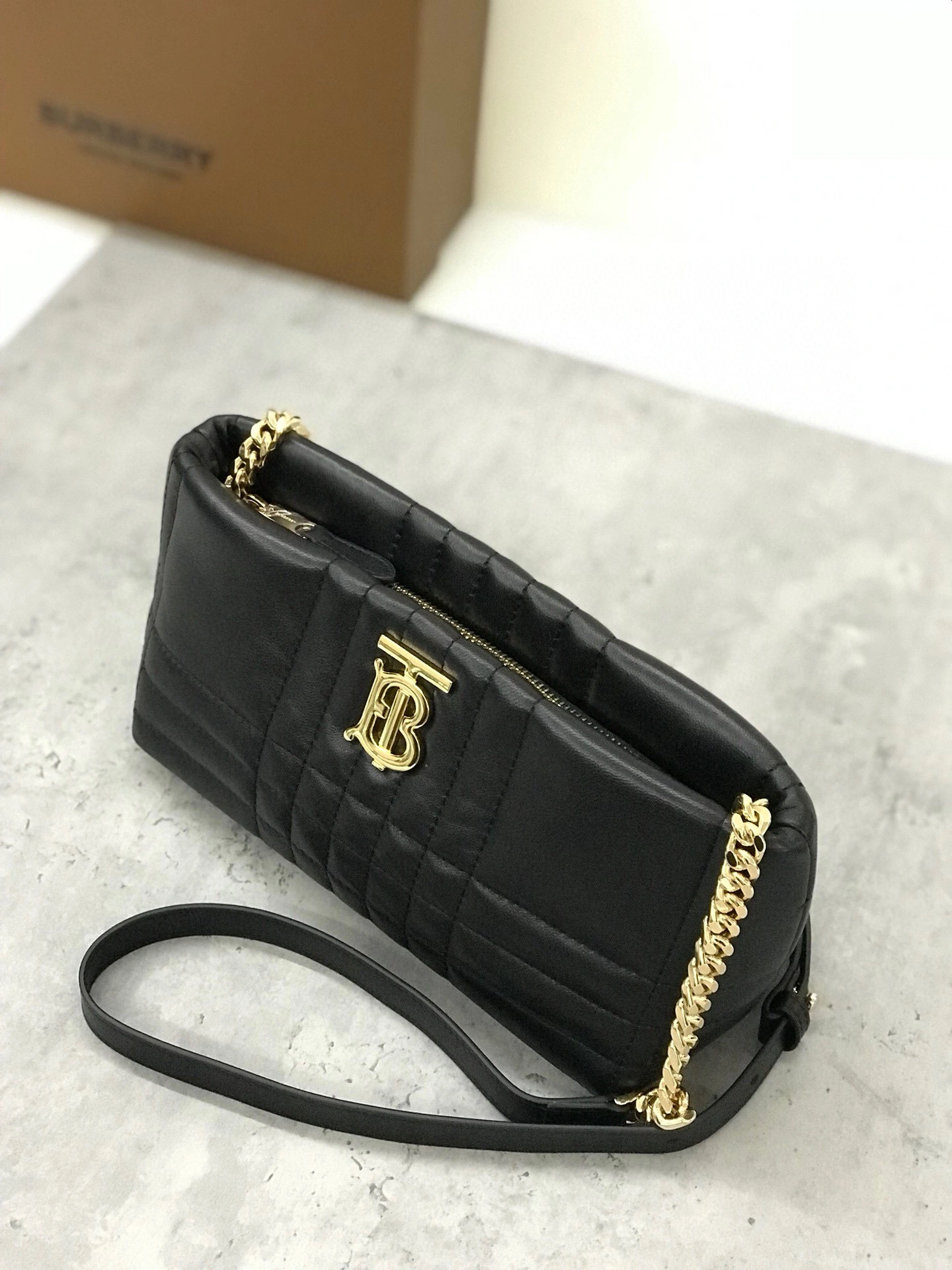 MOMO- item : A-B278L0142