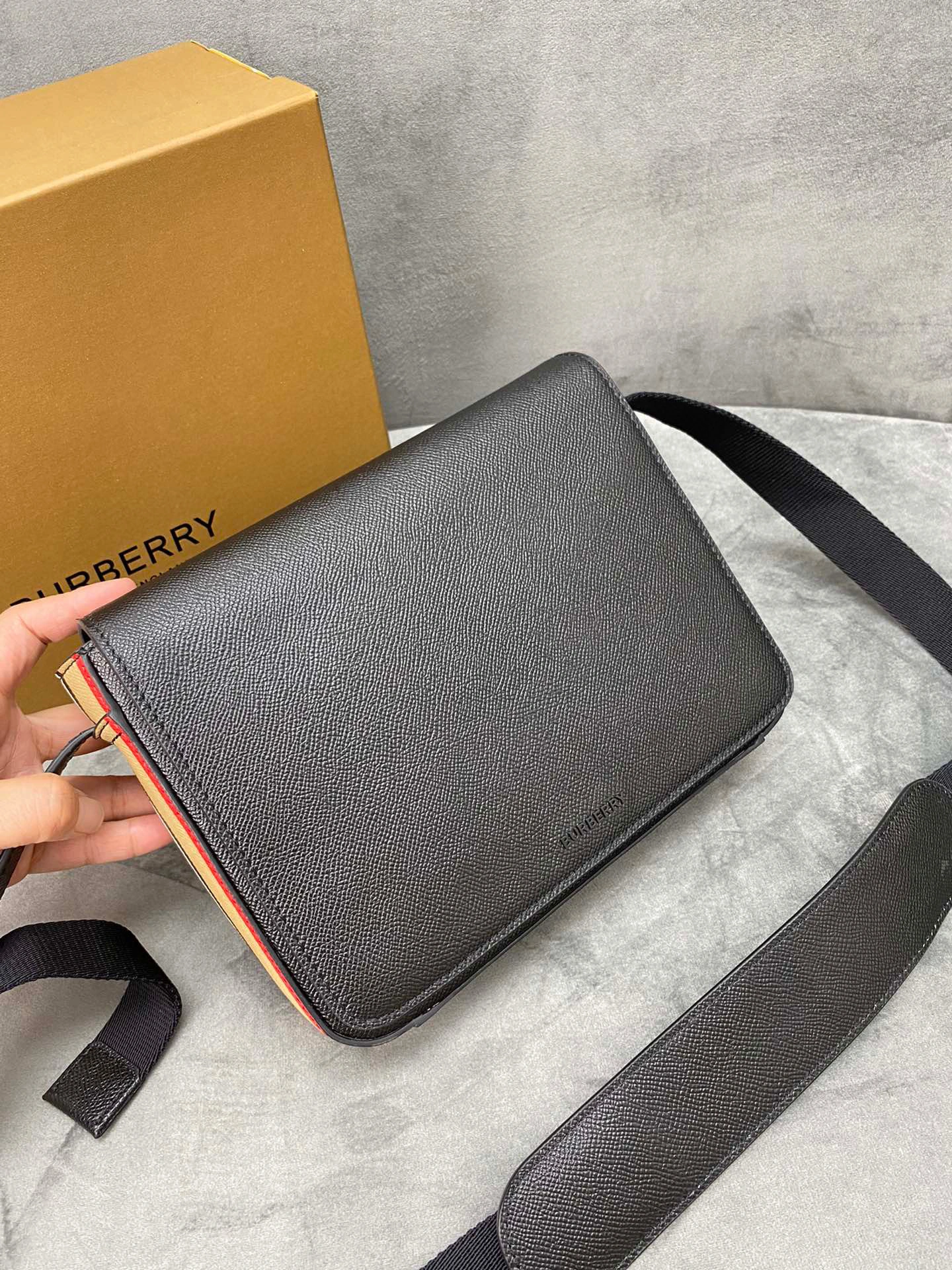 MOMO- item : A-B278L0146
