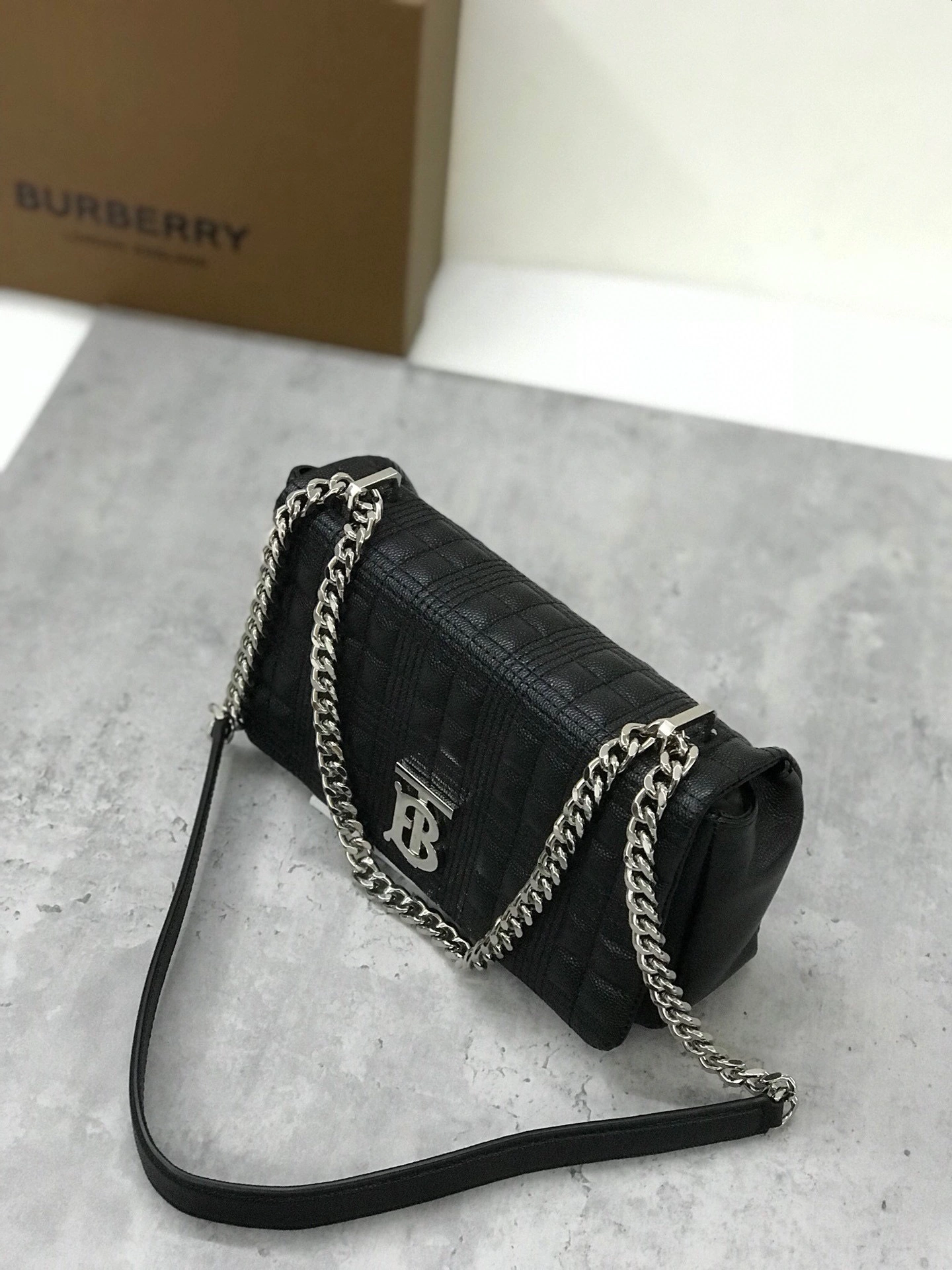 MOMO- item : A-B278L0148