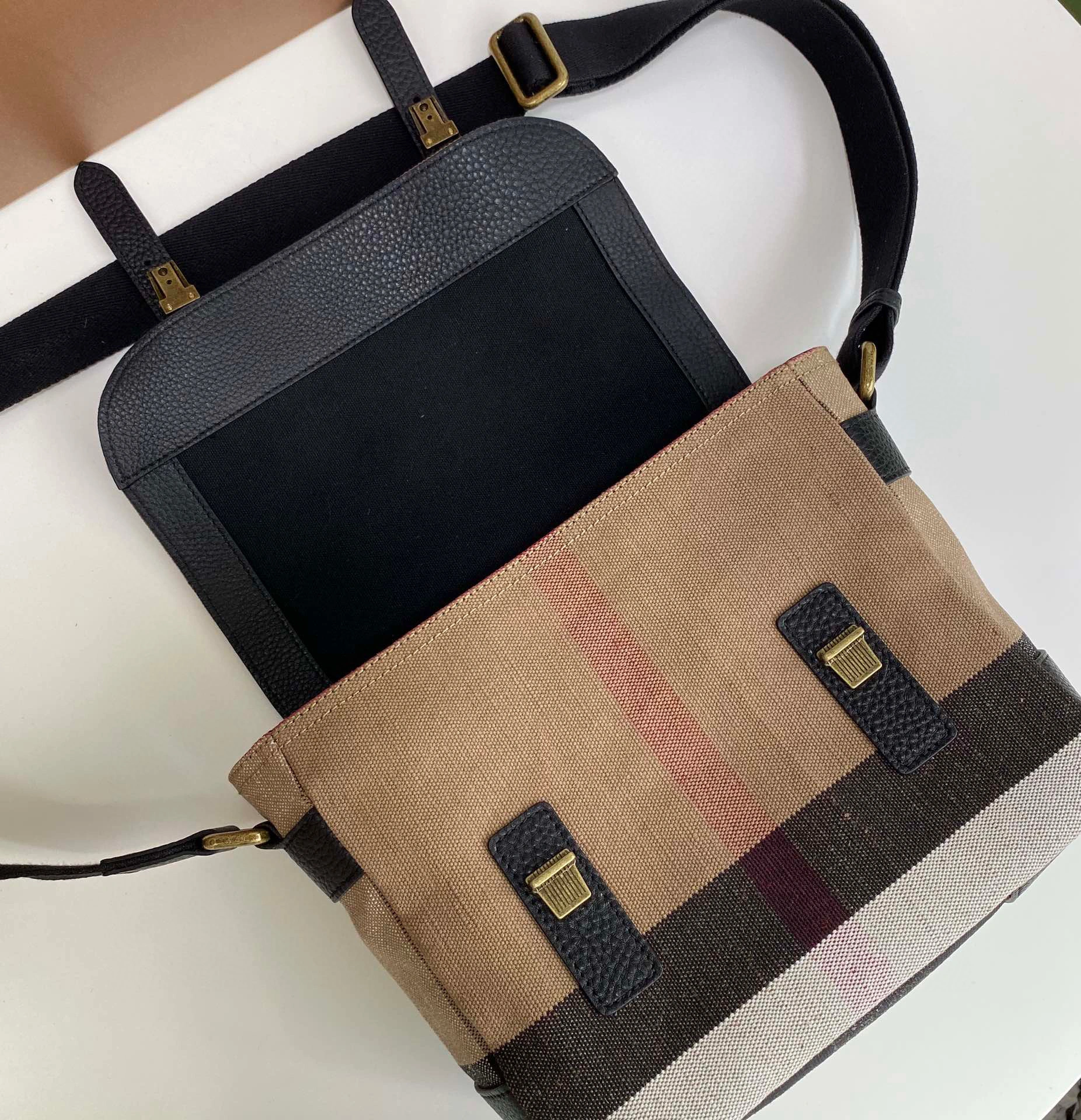 MOMO- item : A-B278L0201