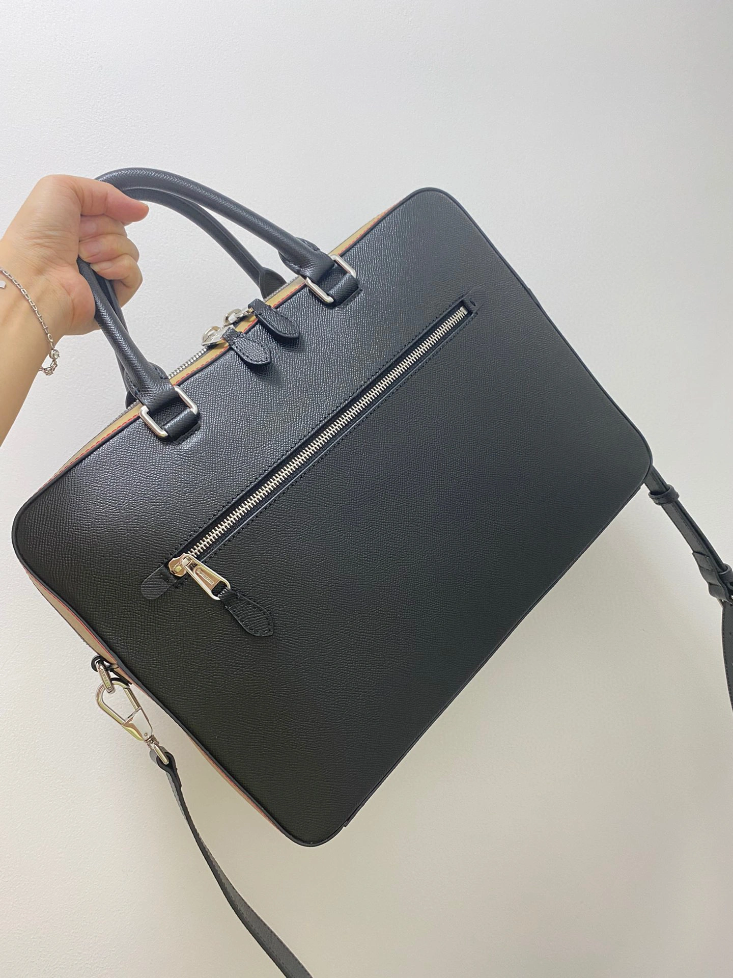 MOMO- item : A-B278L0225
