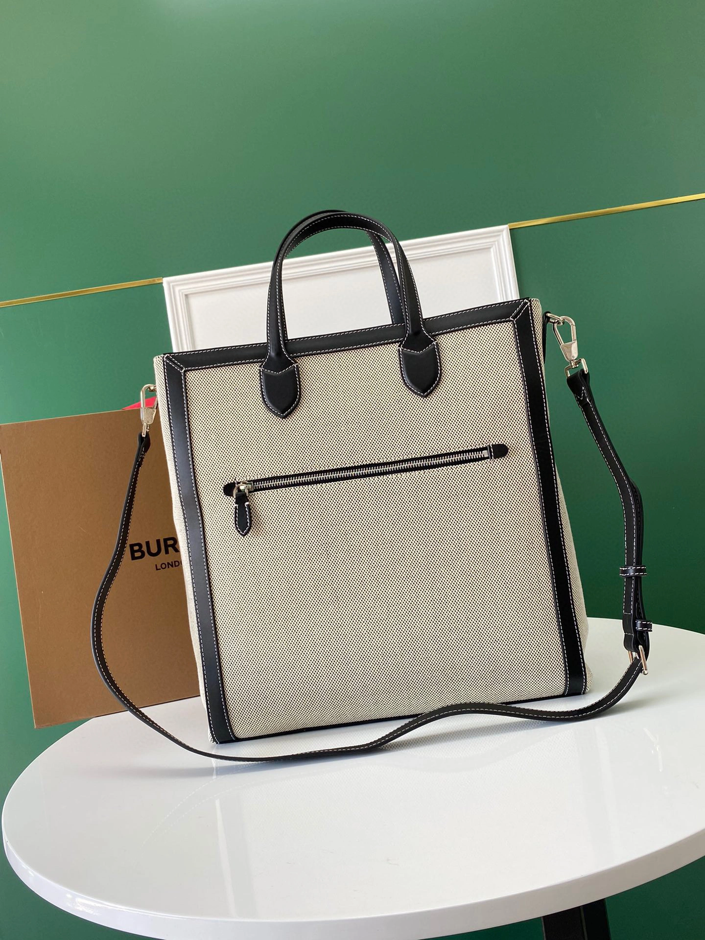 MOMO- item : A-B278L0227