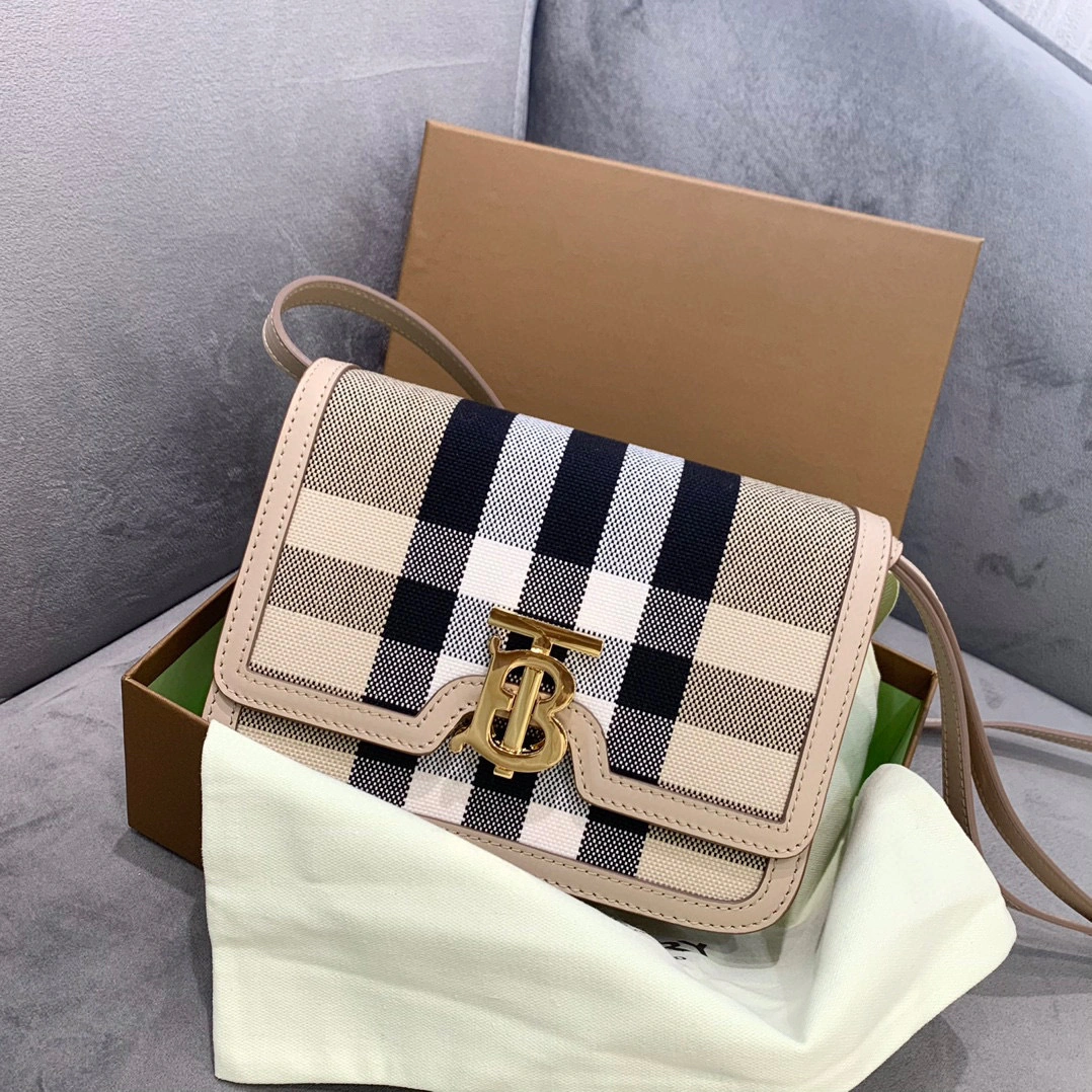MOMO- item : A-B278L0228